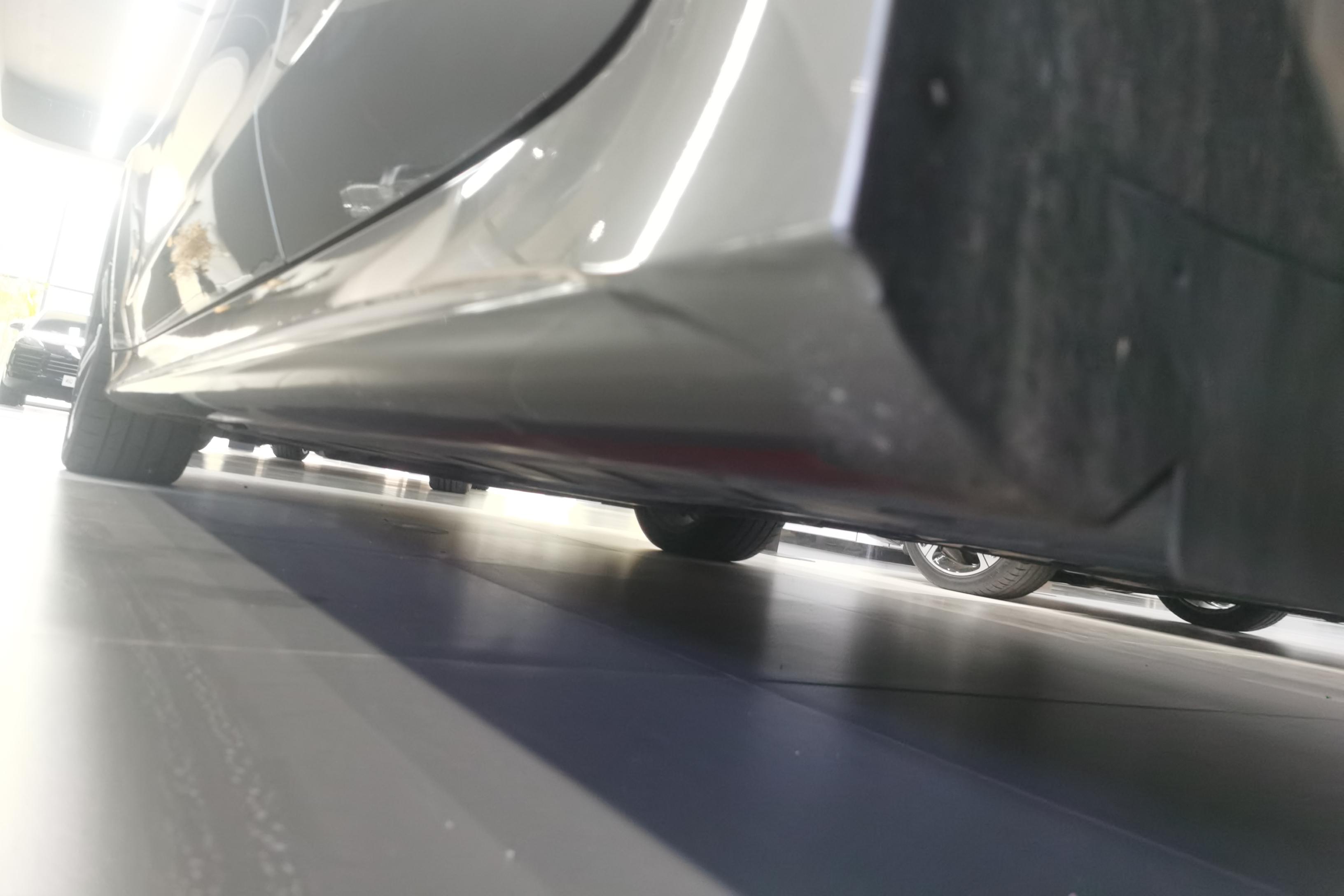 Mercedes-Benz CLS Class 2018 car image #18