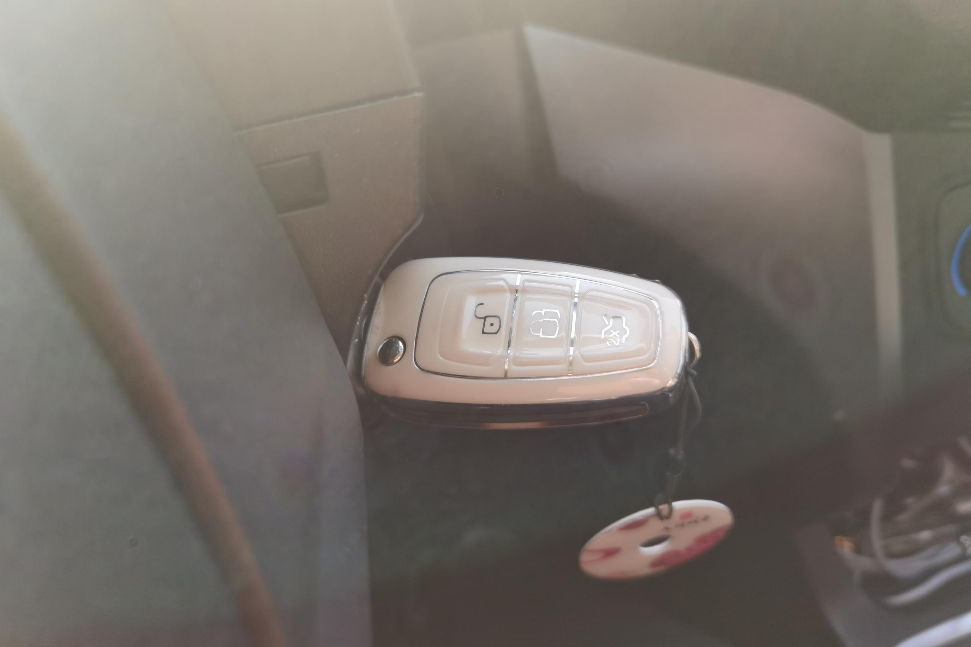 Ford Kuga 2020 immagine di auto #18