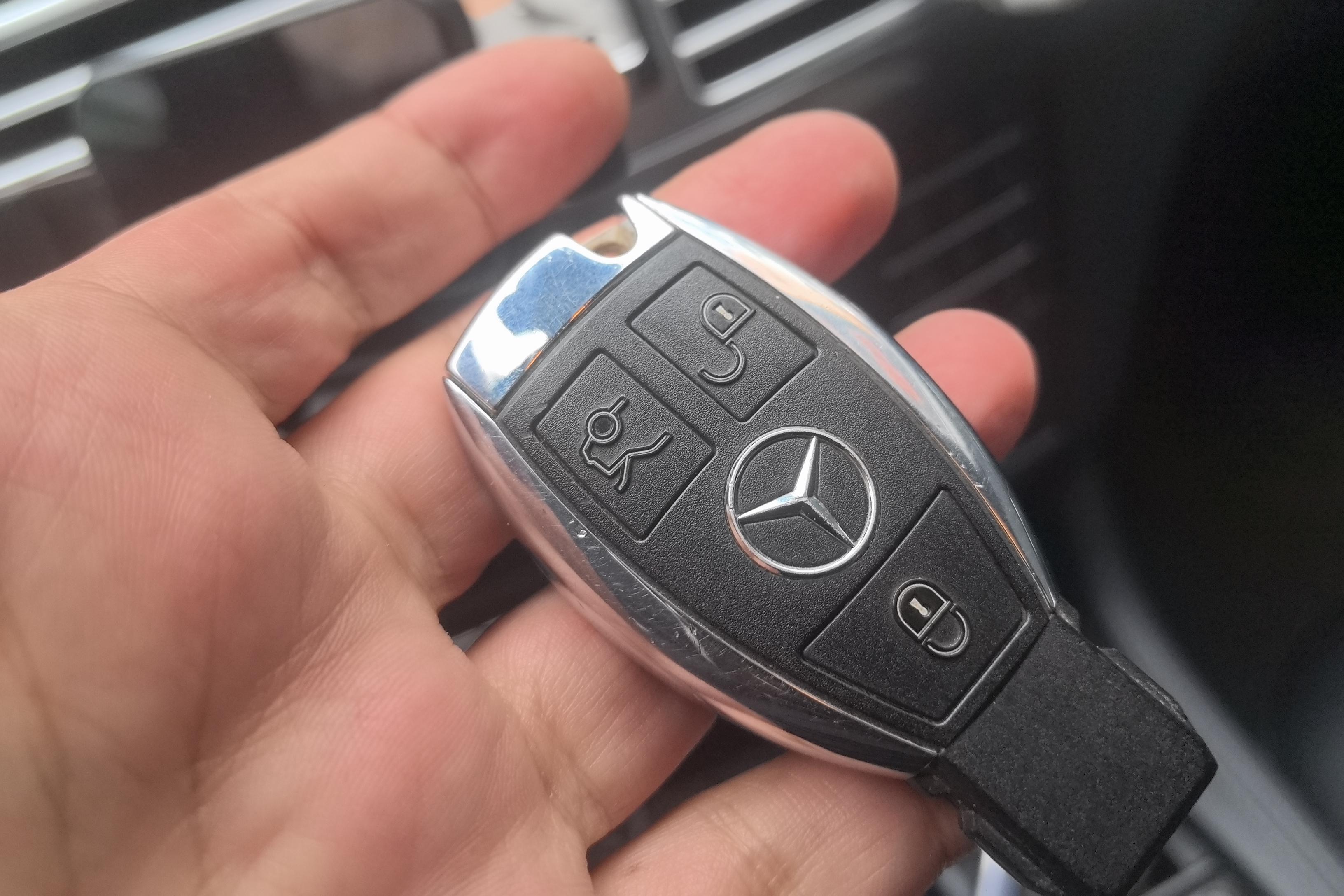 Mercedes-Benz CLS AMG 2016 car image #18