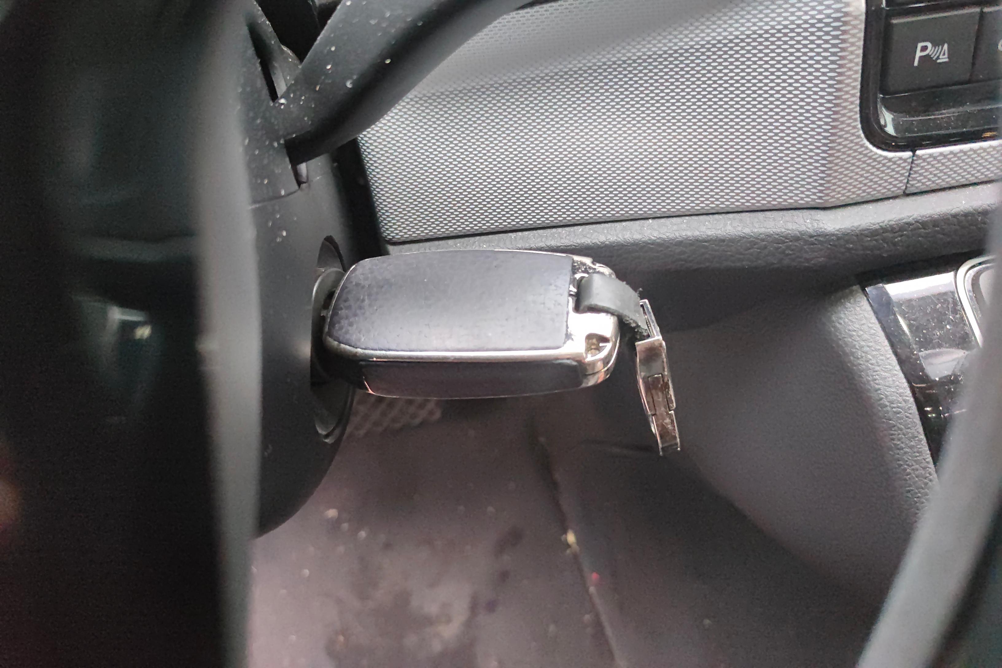 Volkswagen Multivan 2016 #18 Volkswagen Multivan 2016 imagem de carro #18