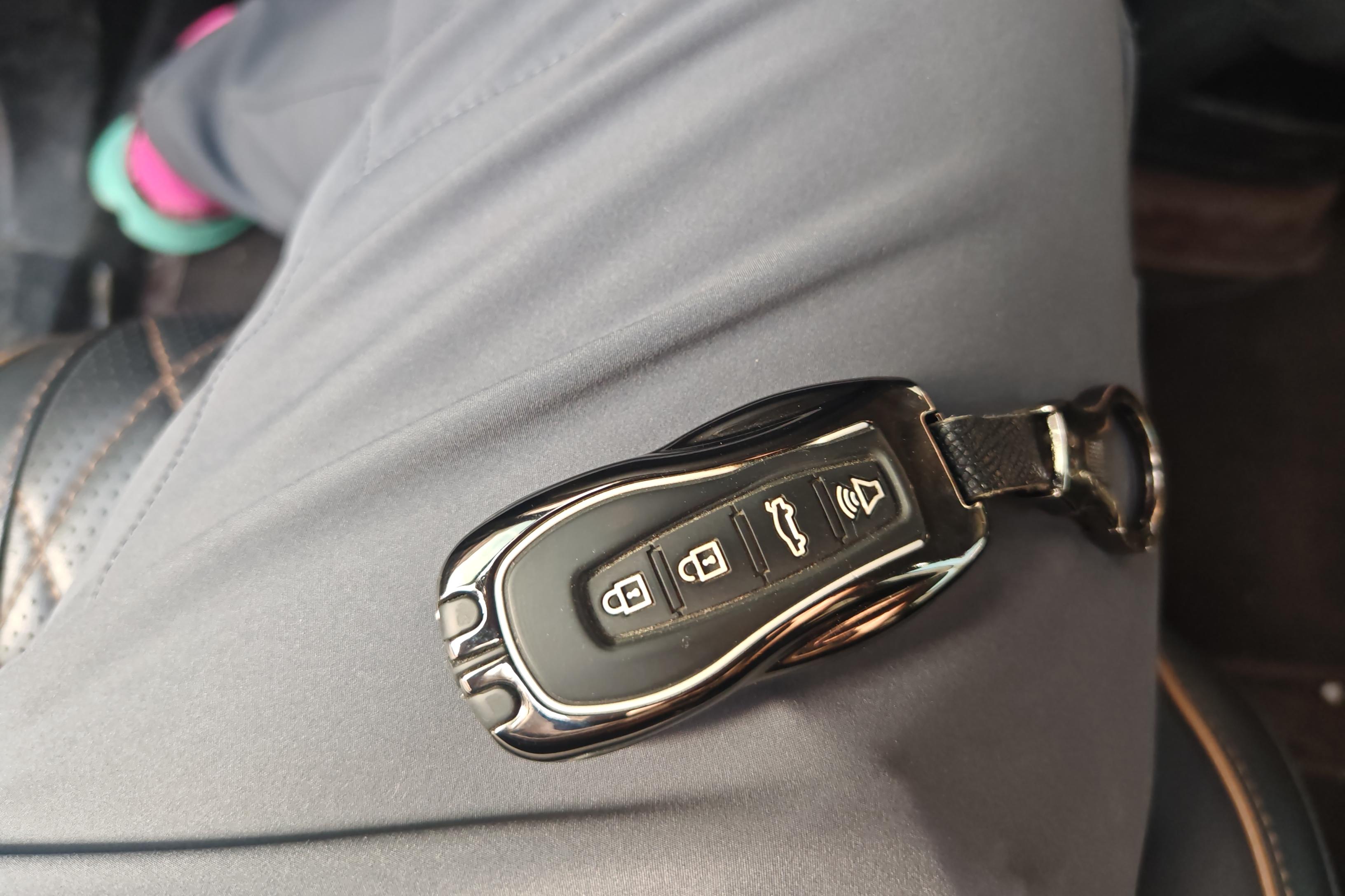 Ford Equator 2022 car image #18