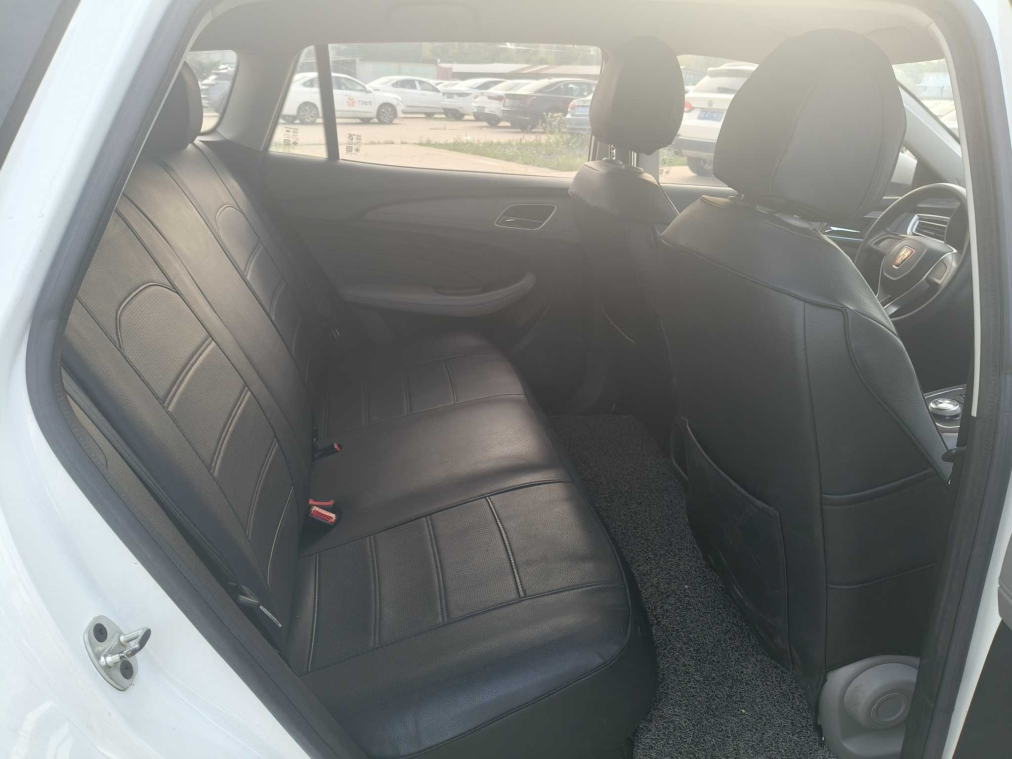 荣威 荣威Ei5 2022 汽车图片 #18