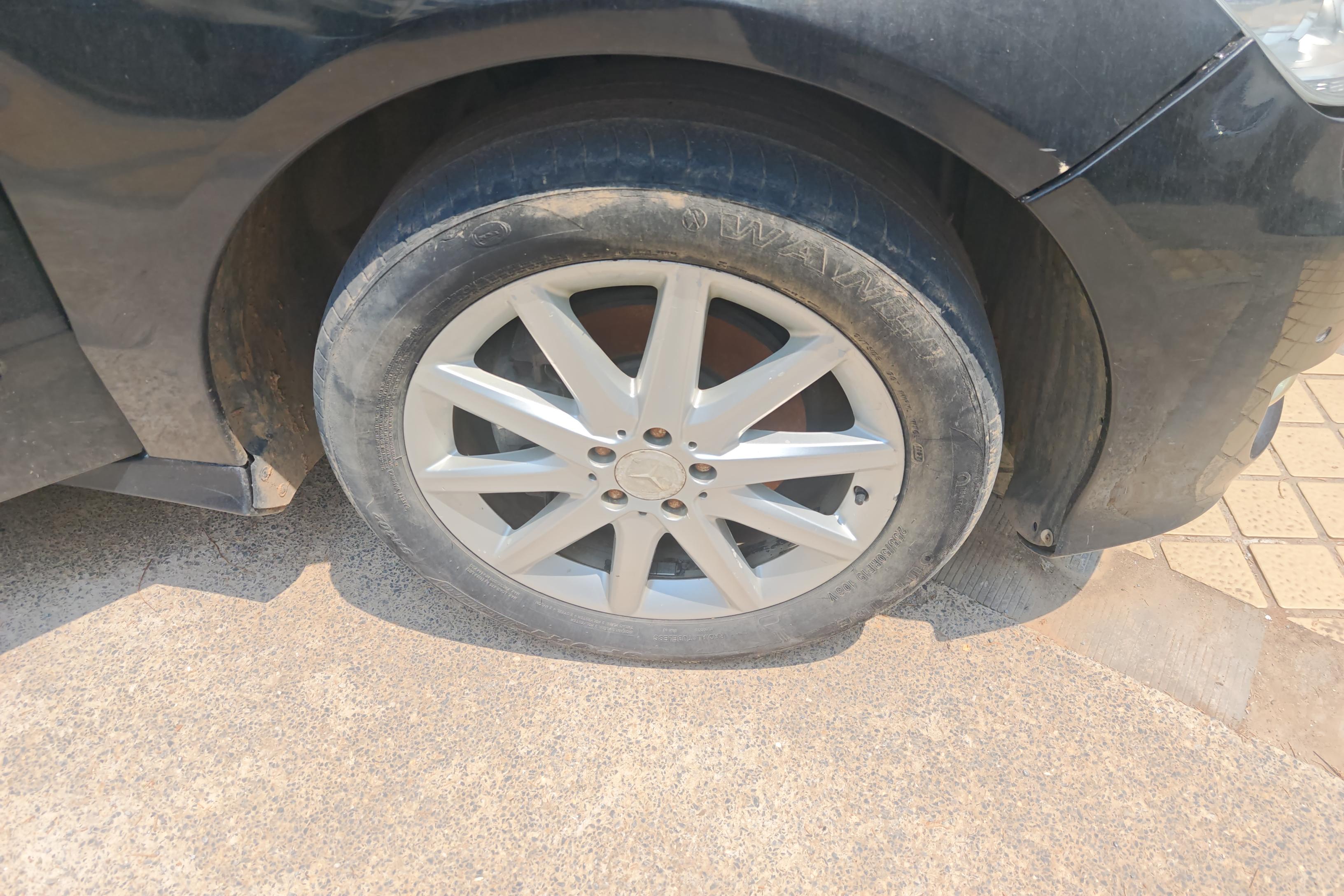 Mercedes-Benz R Class 2012 #18 Mercedes-Benz R Class 2012 car image #18