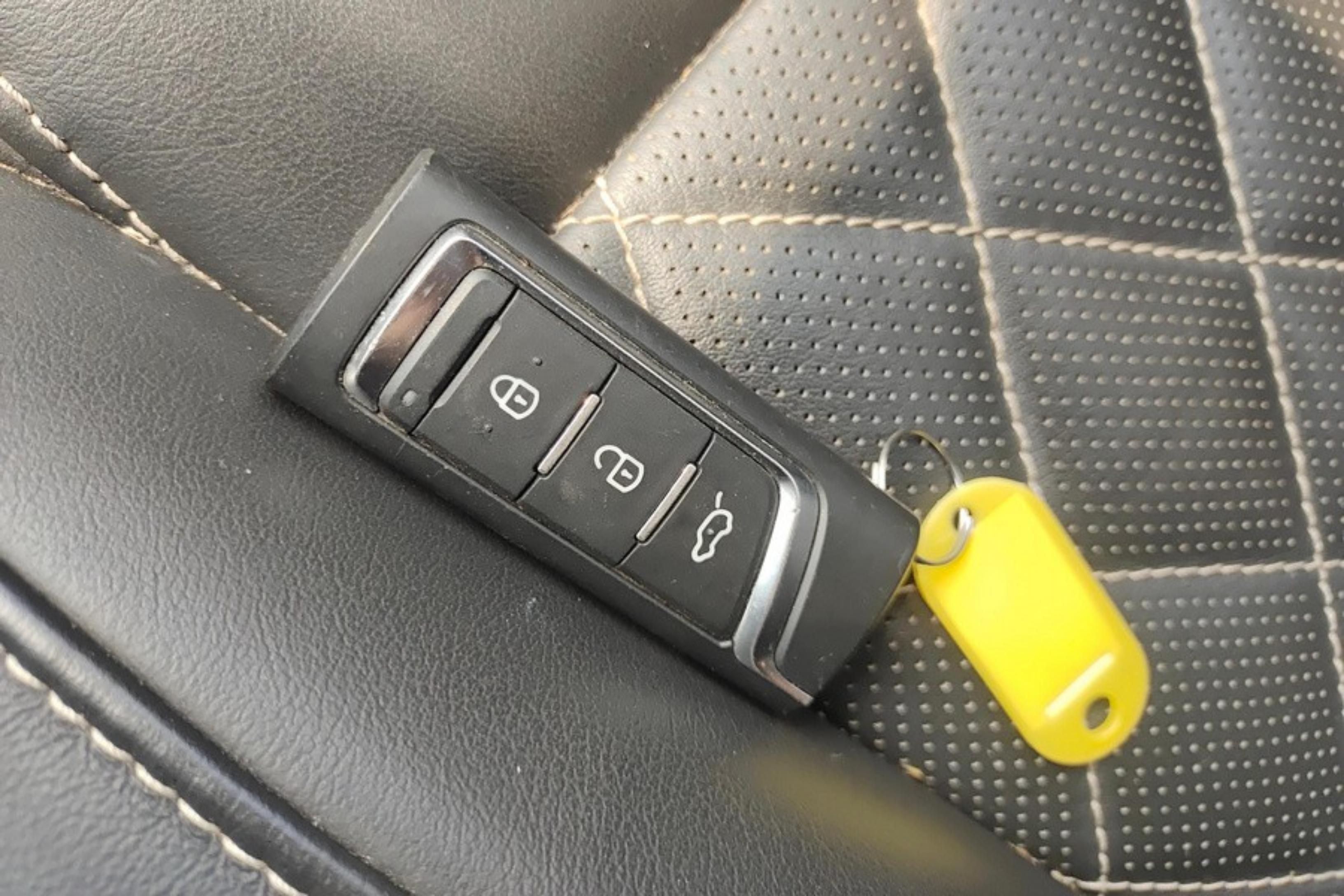 GAC Trumpchi GA8 2017 car image #18