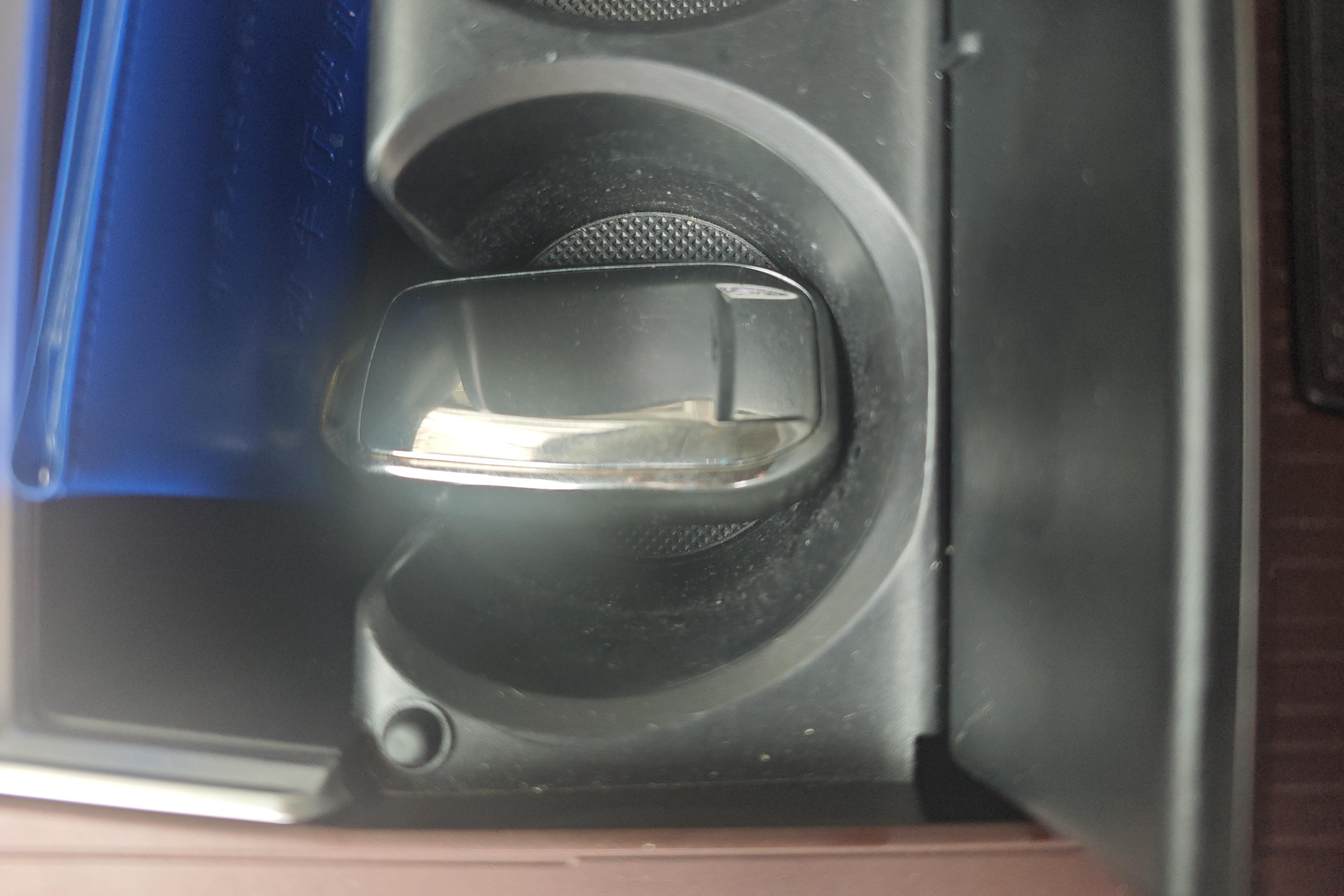 Toyota Granvia 2023 immagine di auto #18