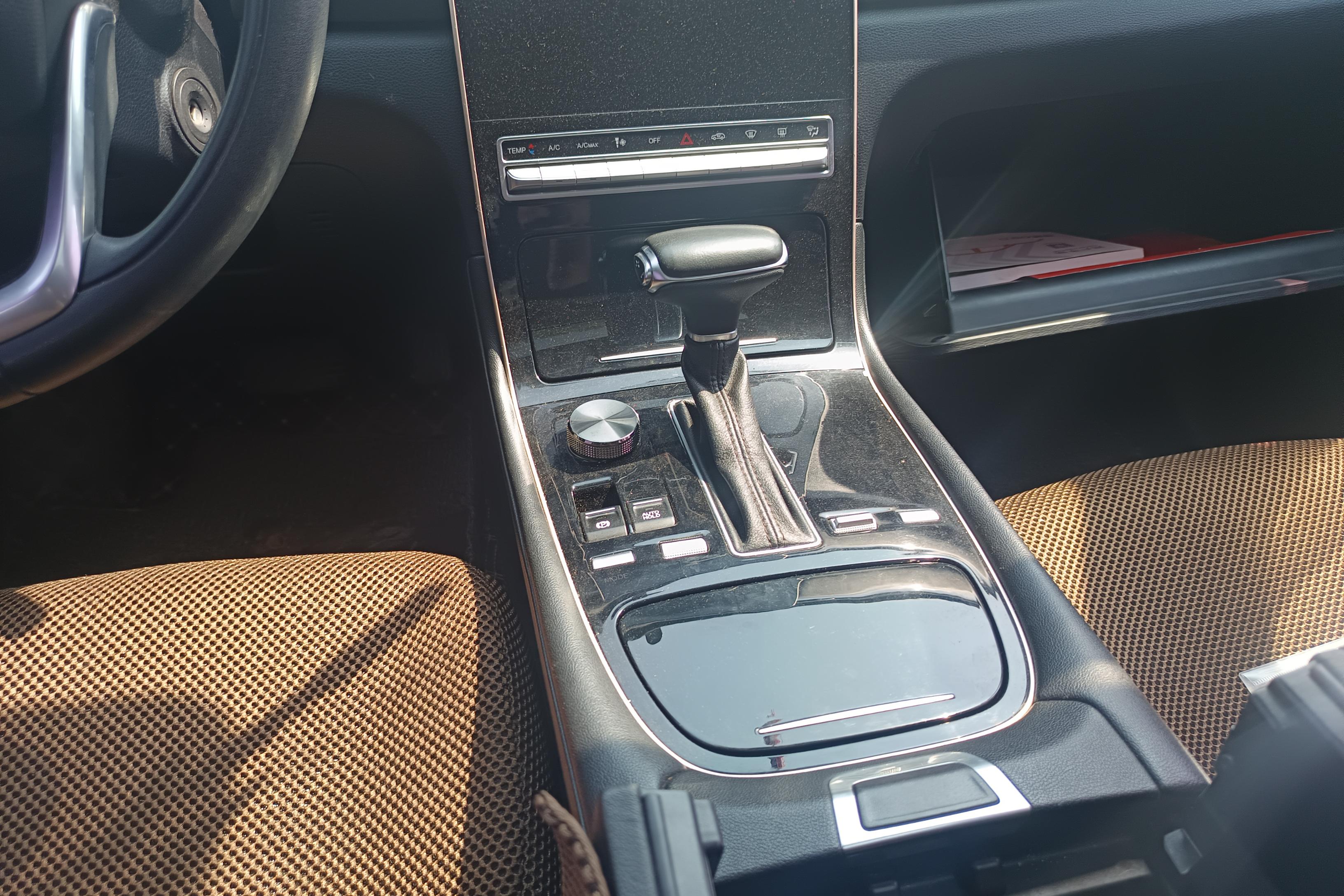 GAC Trumpchi GS5 2019 car image #18