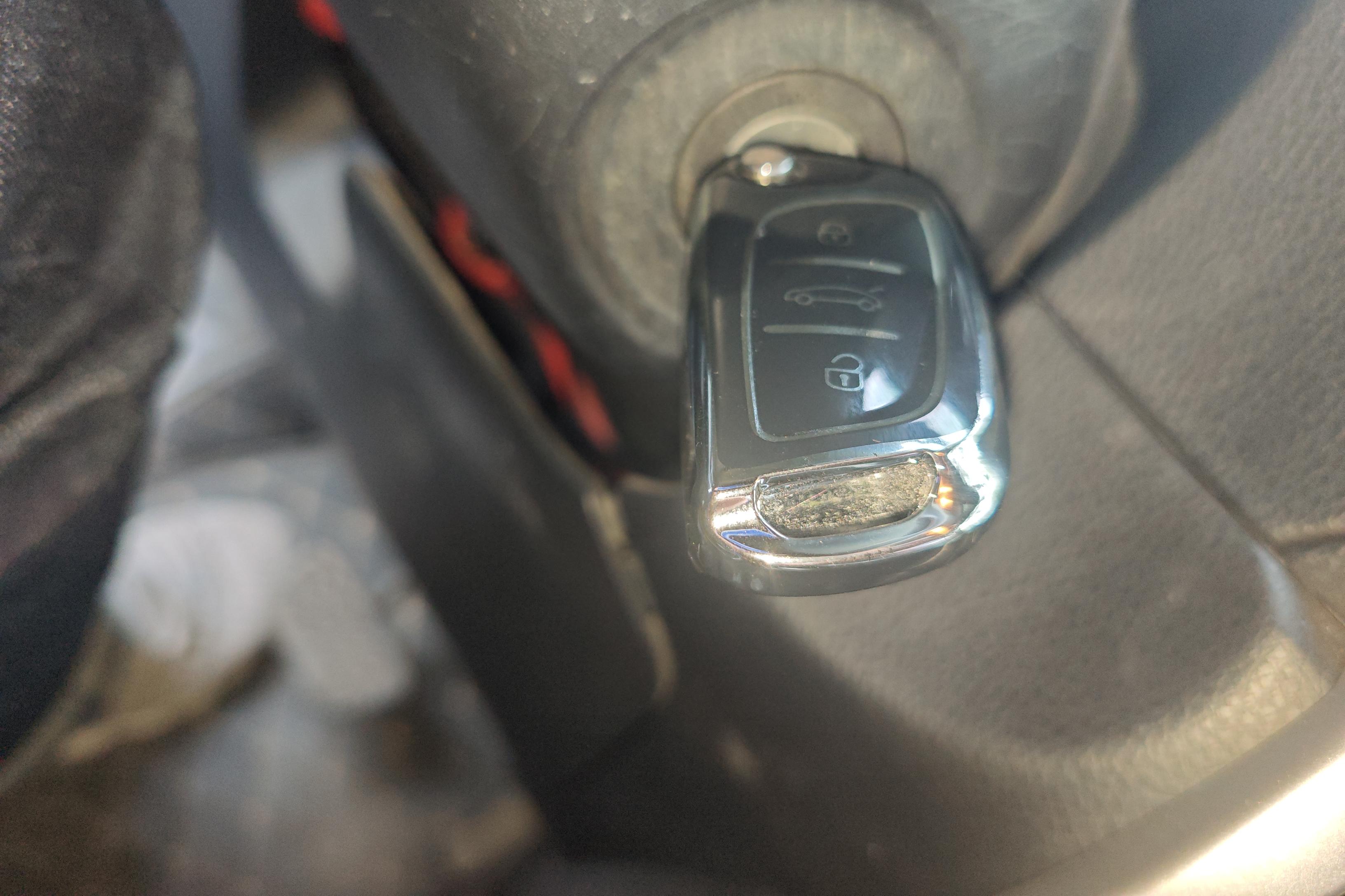 Toyota Vios 2019 изображение автомобиля #18