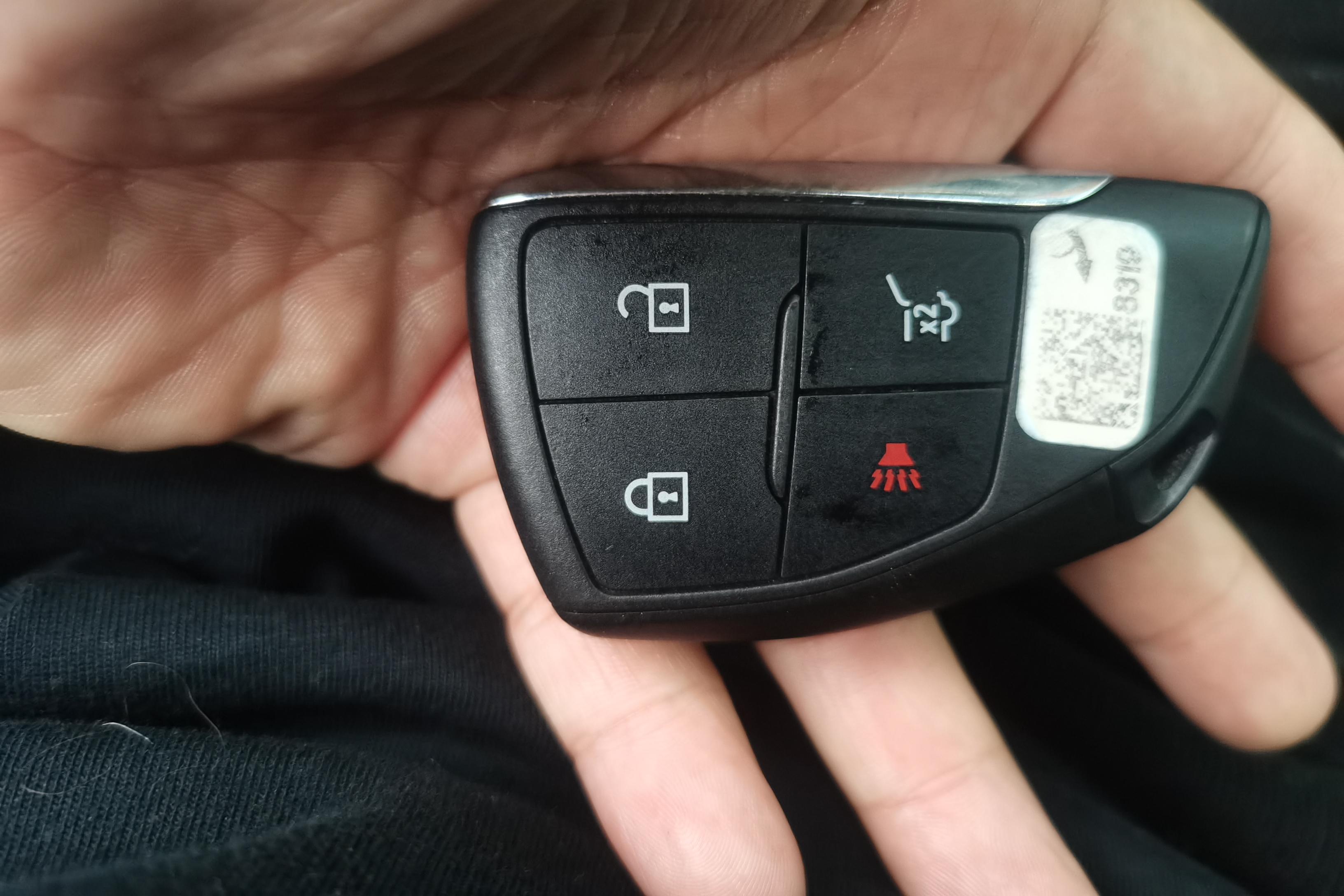 Chevrolet Equinox Plus 2024 car image #18