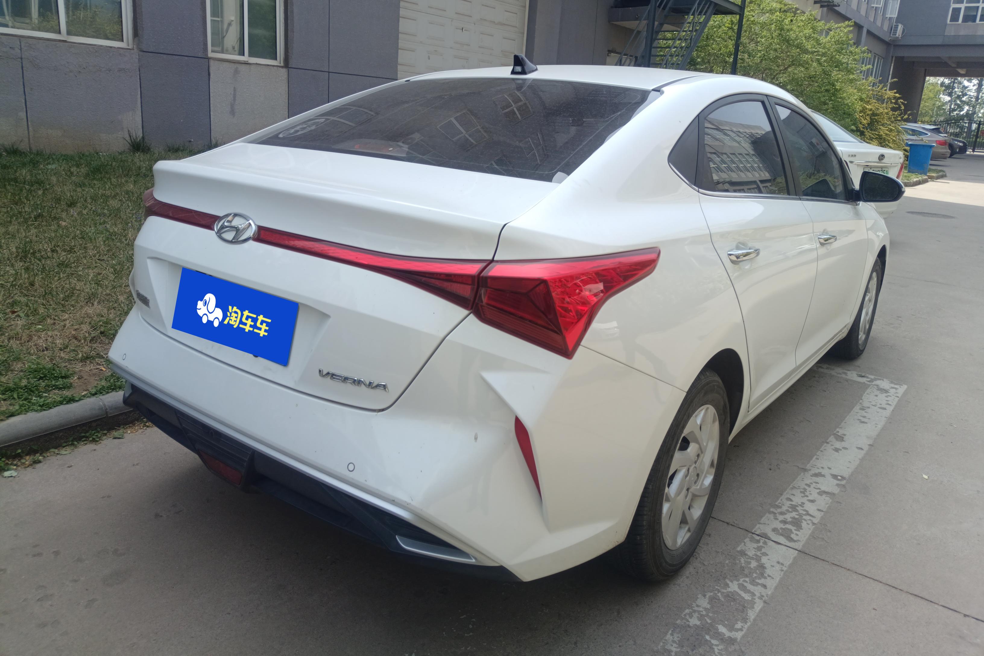 Hyundai Verna 2021 car image #18