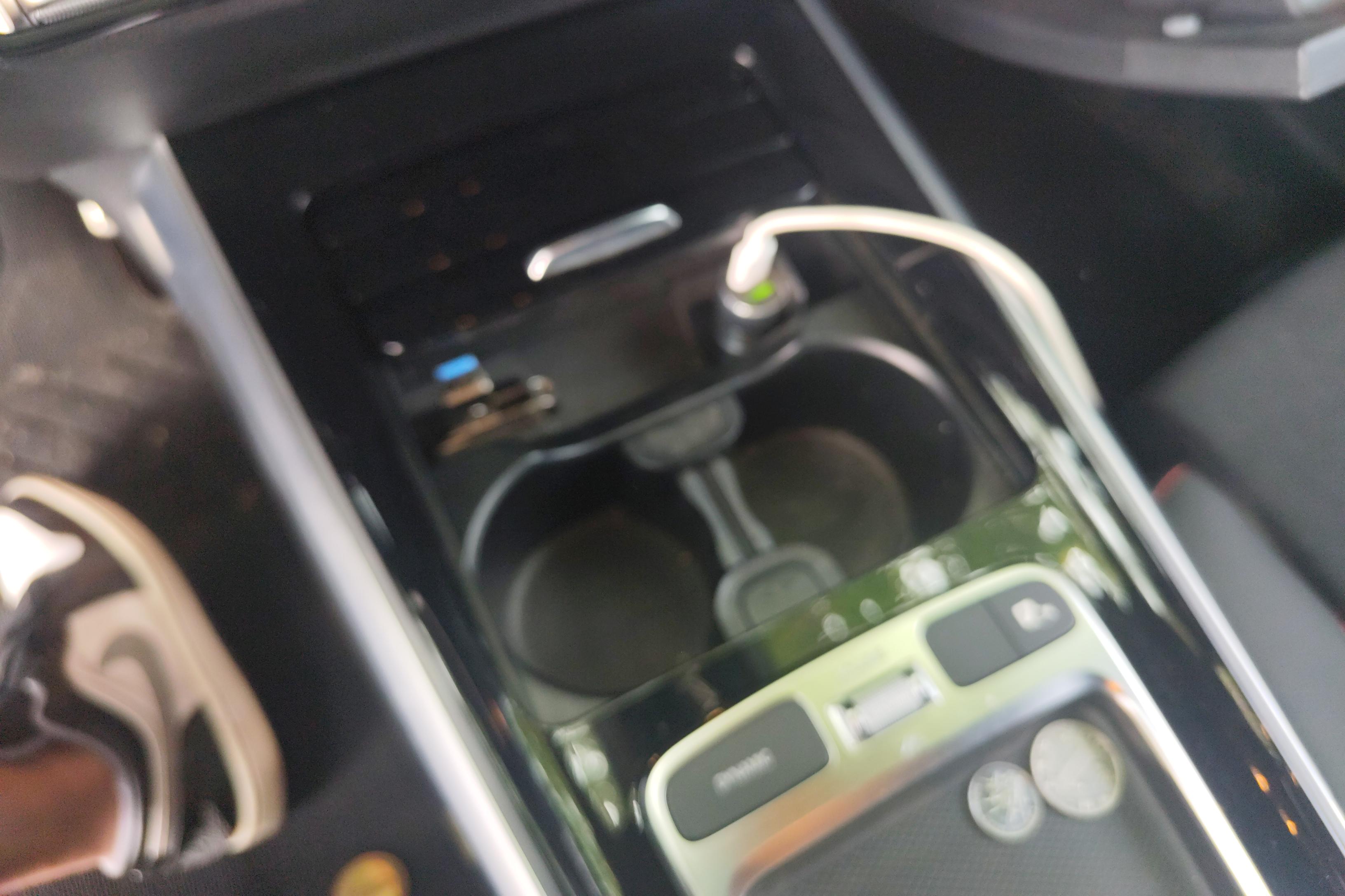 Mercedes-Benz GLB AMG 2024 car image #18