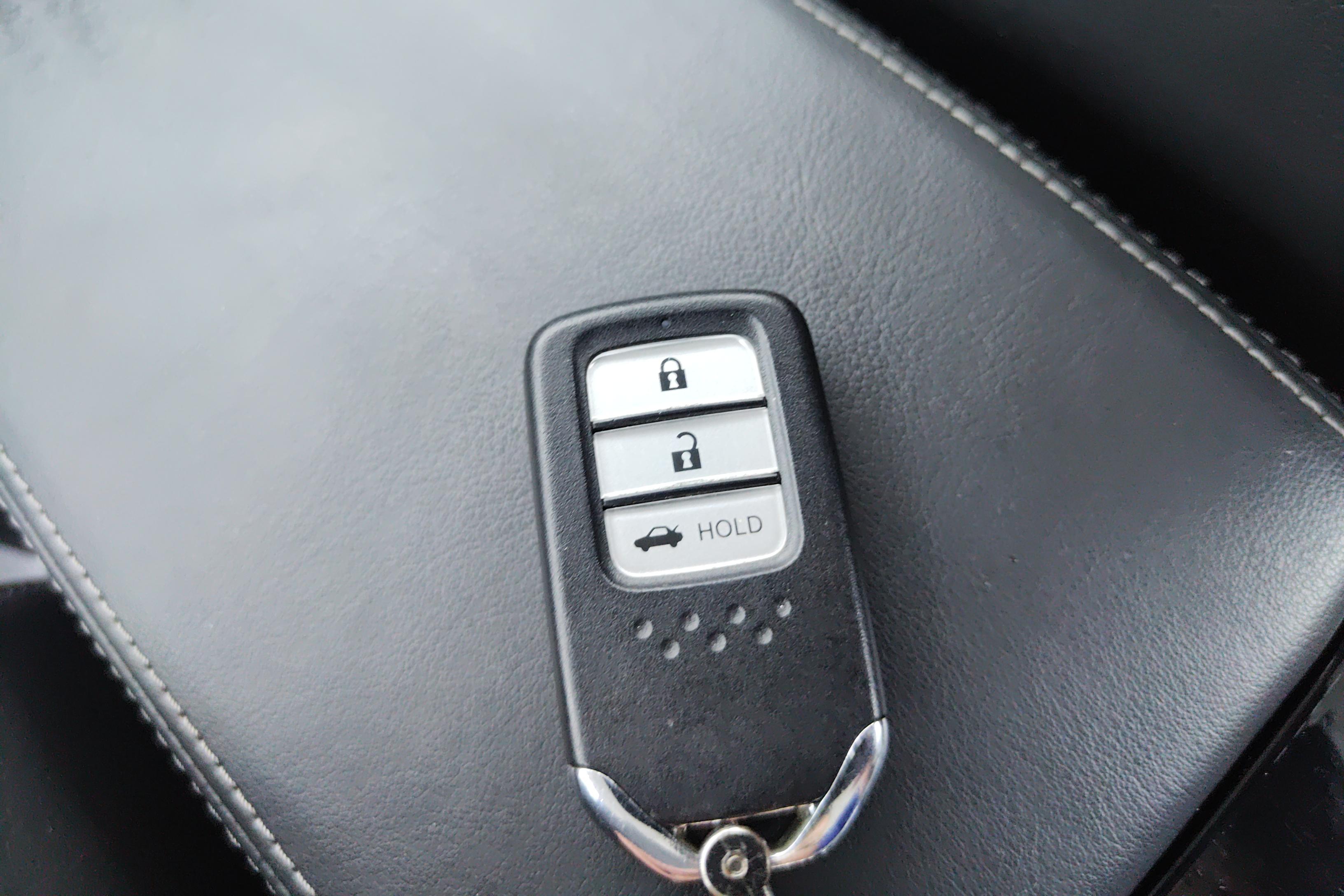 Honda Envix 2019 صورة سيارة #18