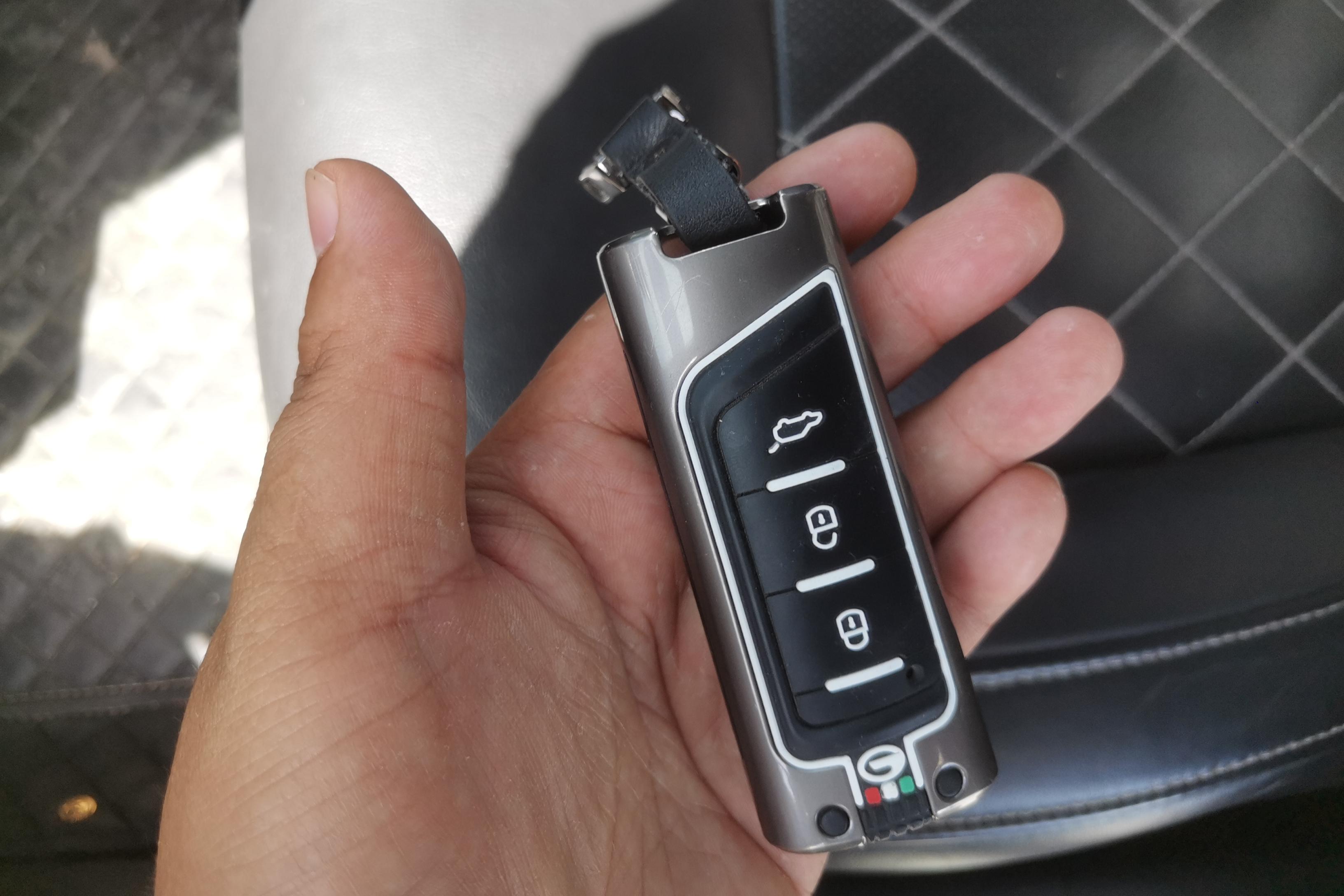 GAC Trumpchi GA8 2018 #18 GAC Trumpchi GA8 2018 car image #18