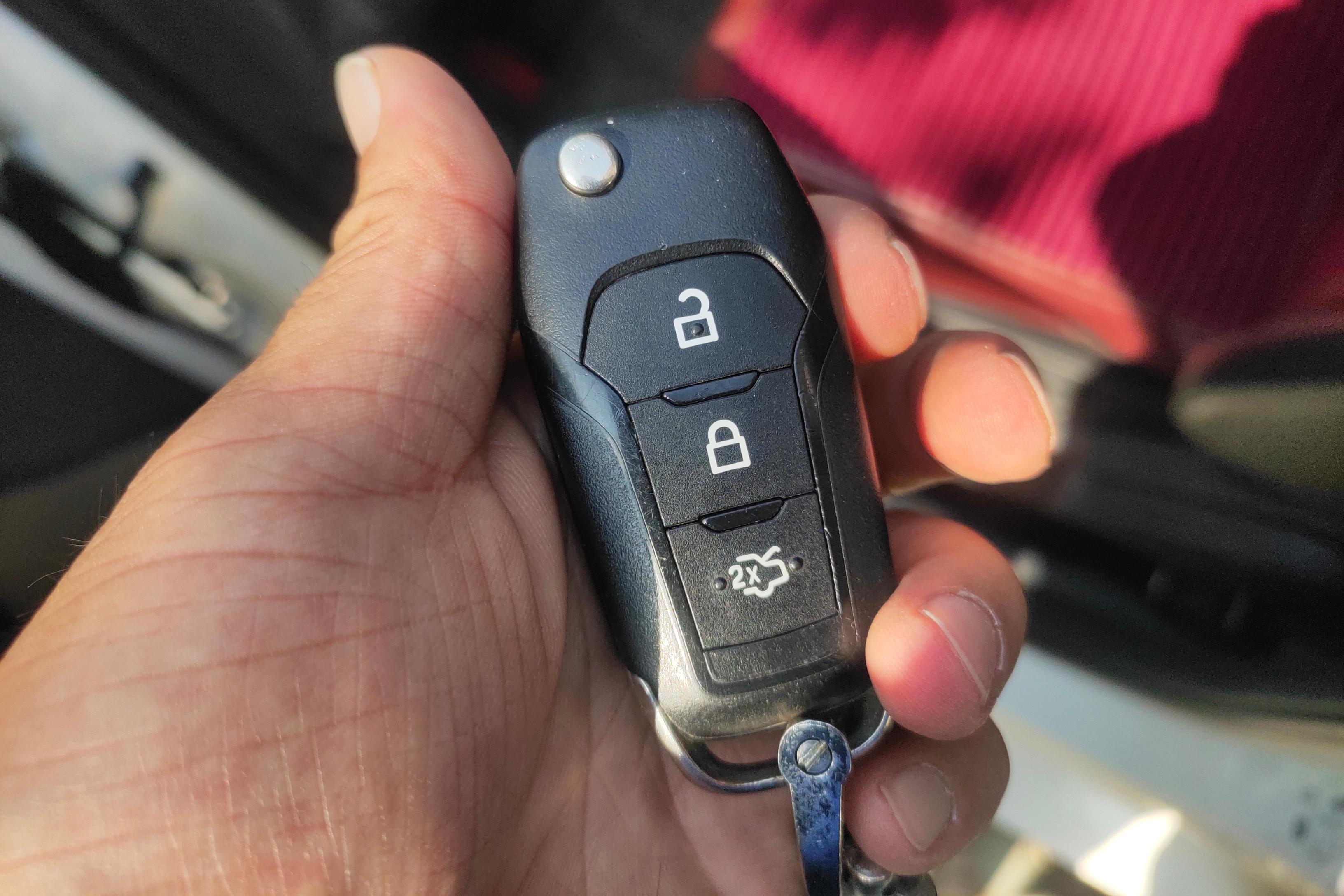 Ford Escort 2021 car image #18