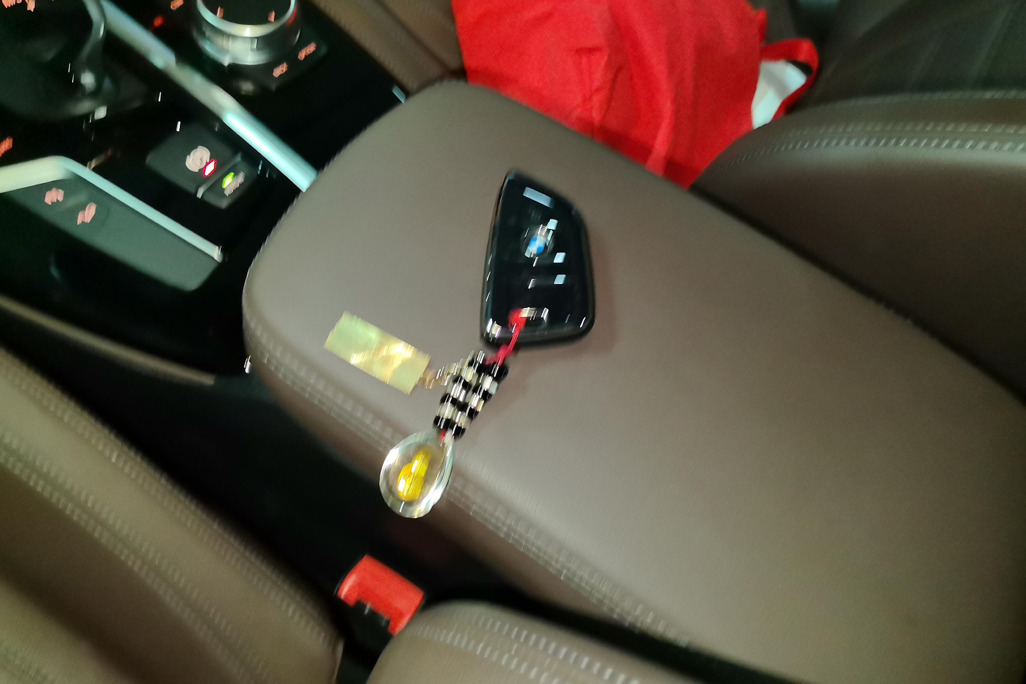 BMW X4 M40i 2024 #18 BMW X4 M40i 2024 car image #18