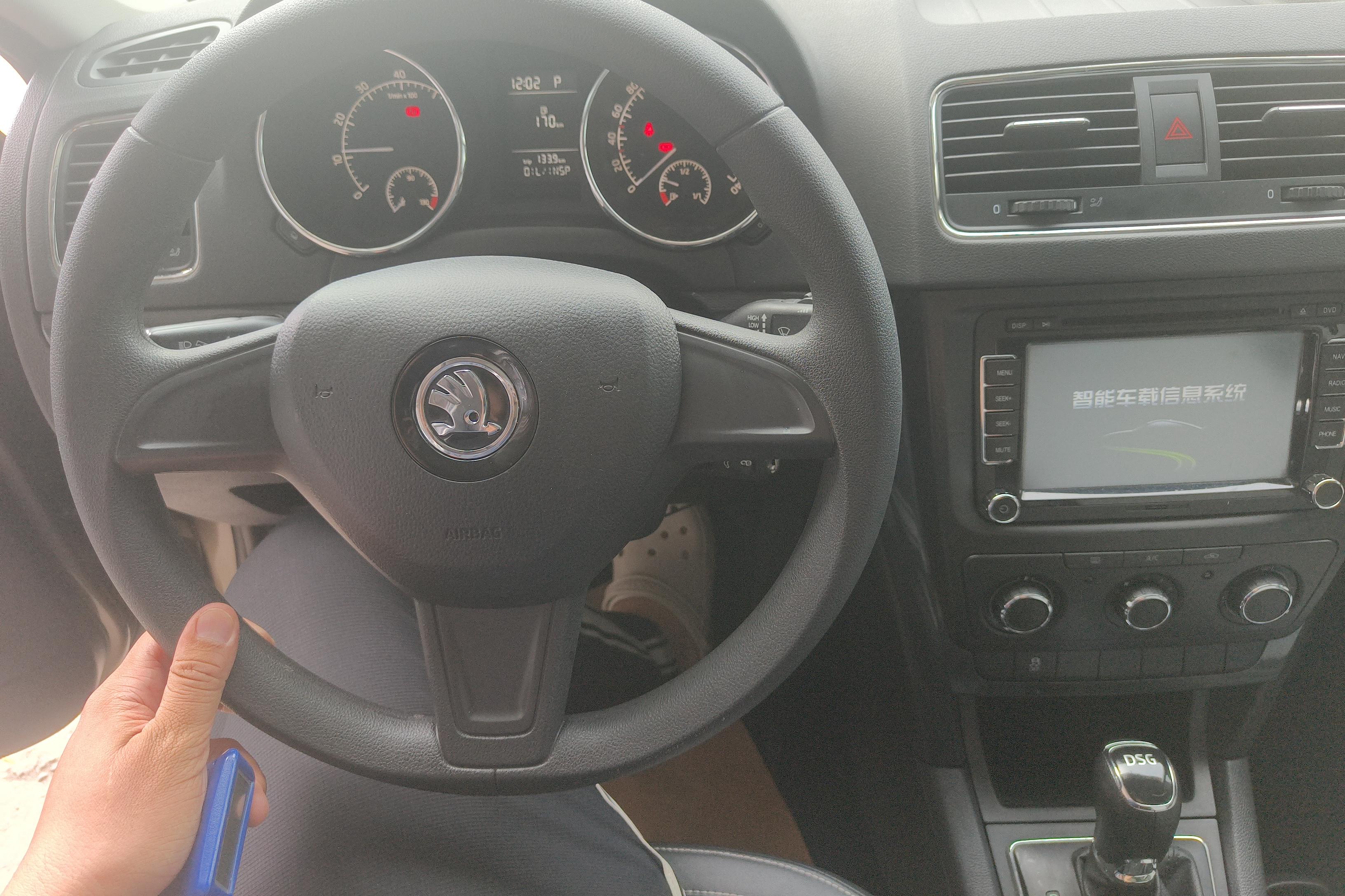 Skoda Yeti 2016 car image #18