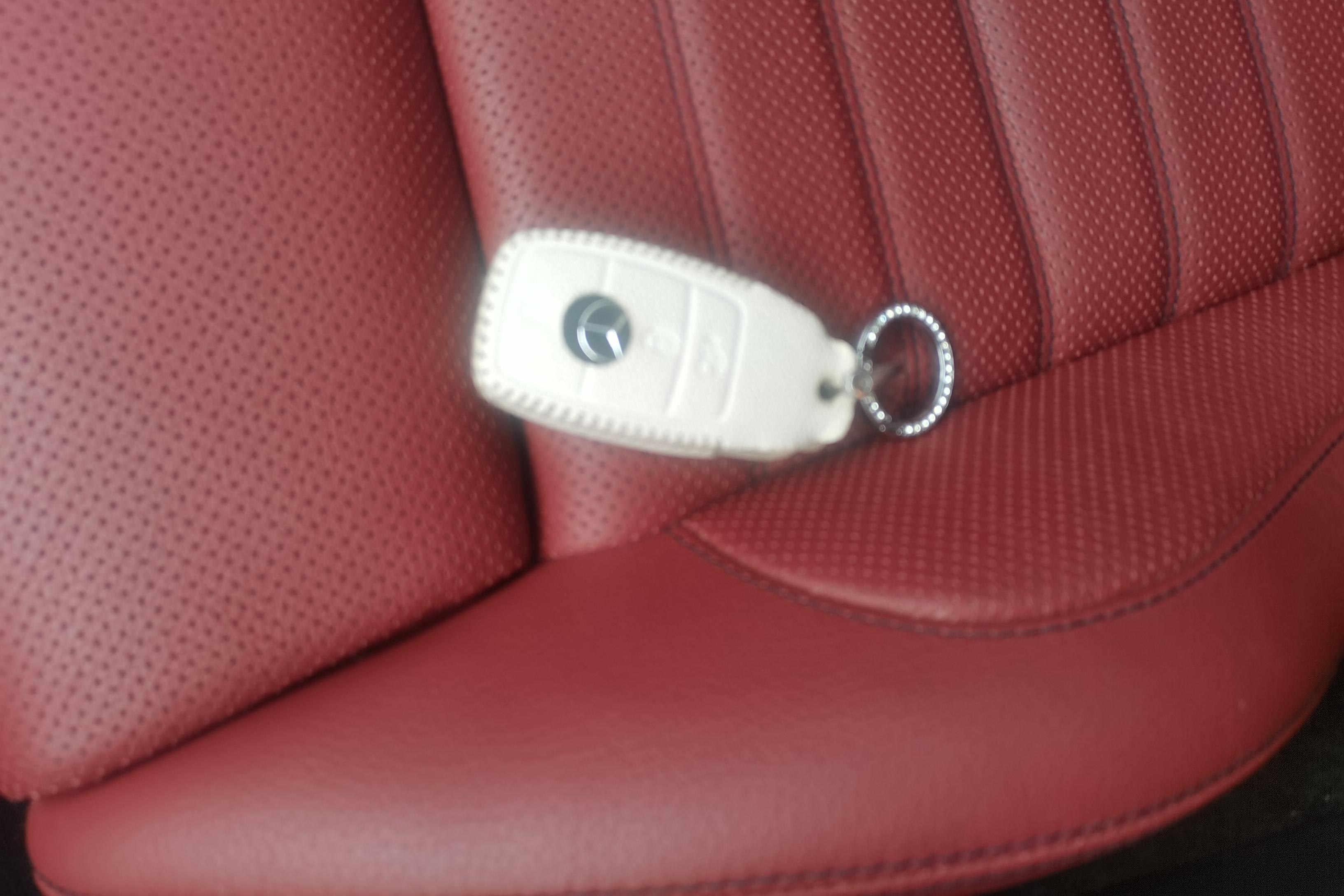 Mercedes-Benz C Class (Imported) 2020 #18 Mercedes-Benz C Class (Imported) 2020 car image #18