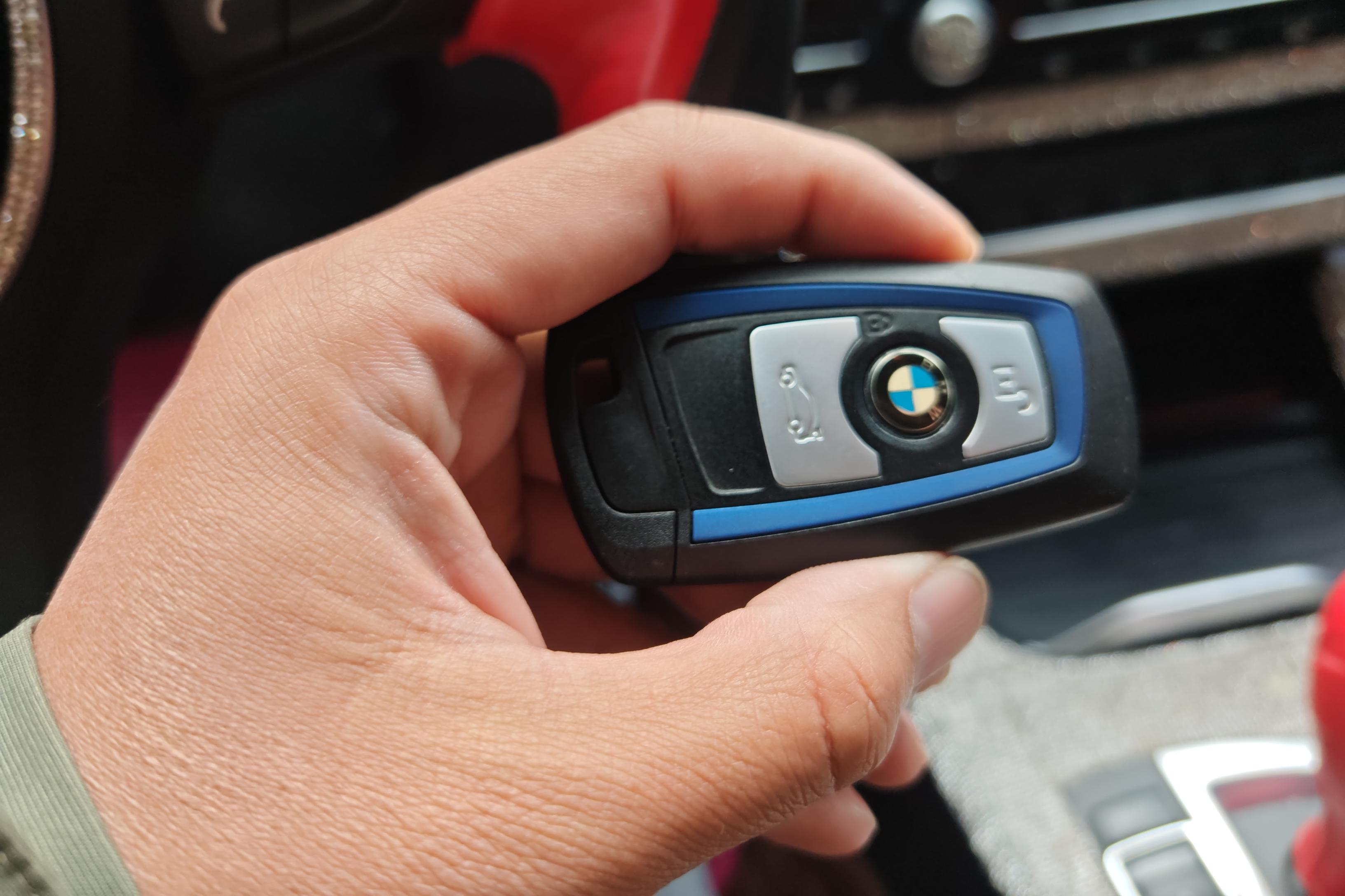 BMW X4 M40i 2017 car image #18