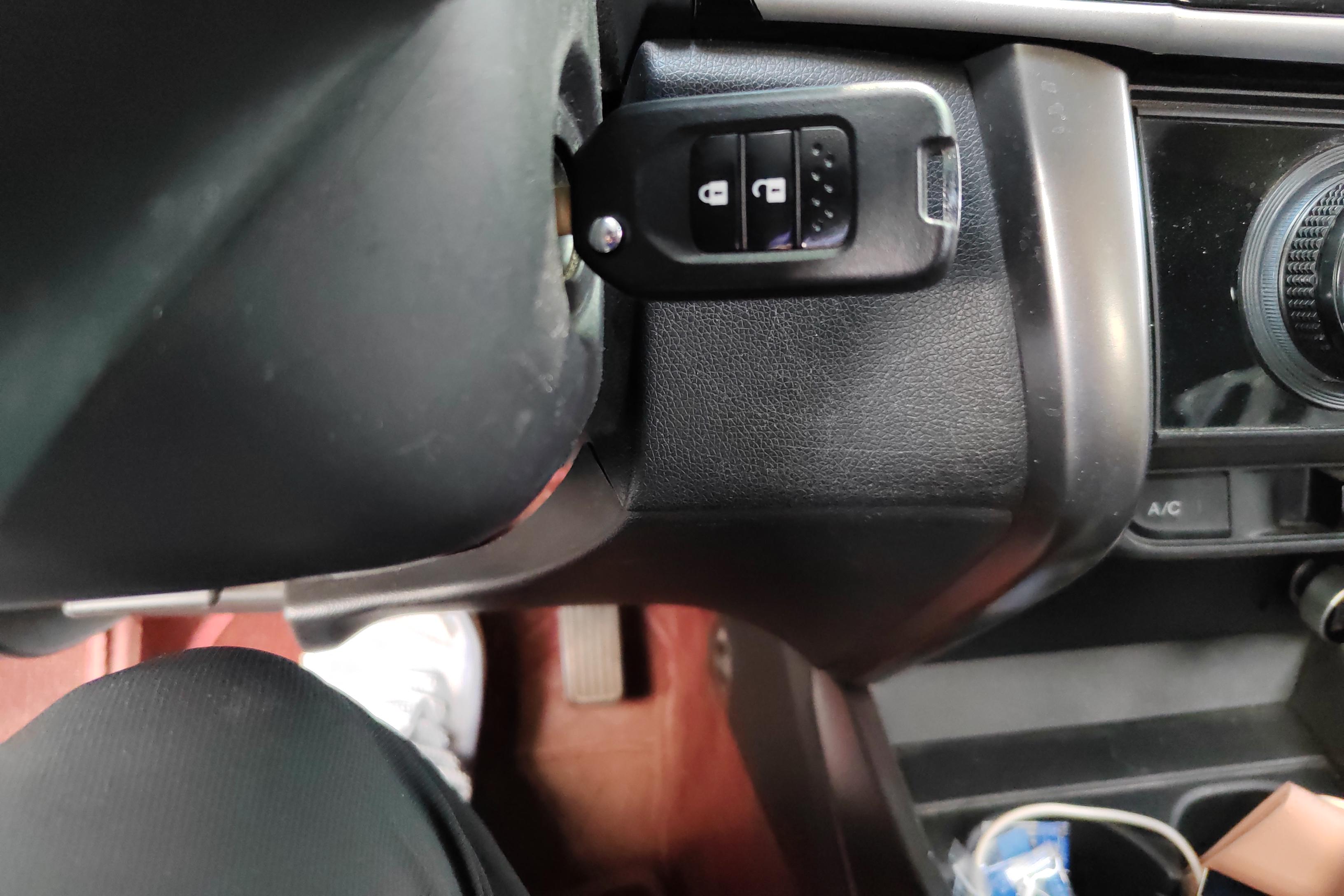 Honda Gienia 2017 car image #18