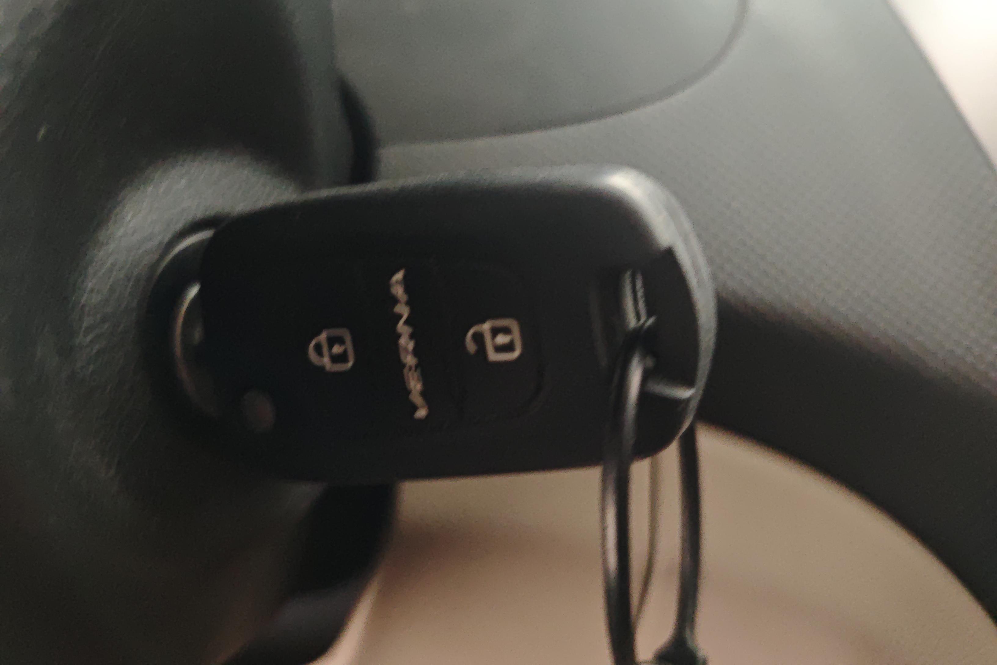 Hyundai Reina 2014 #18 Hyundai Reina 2014 car image #18