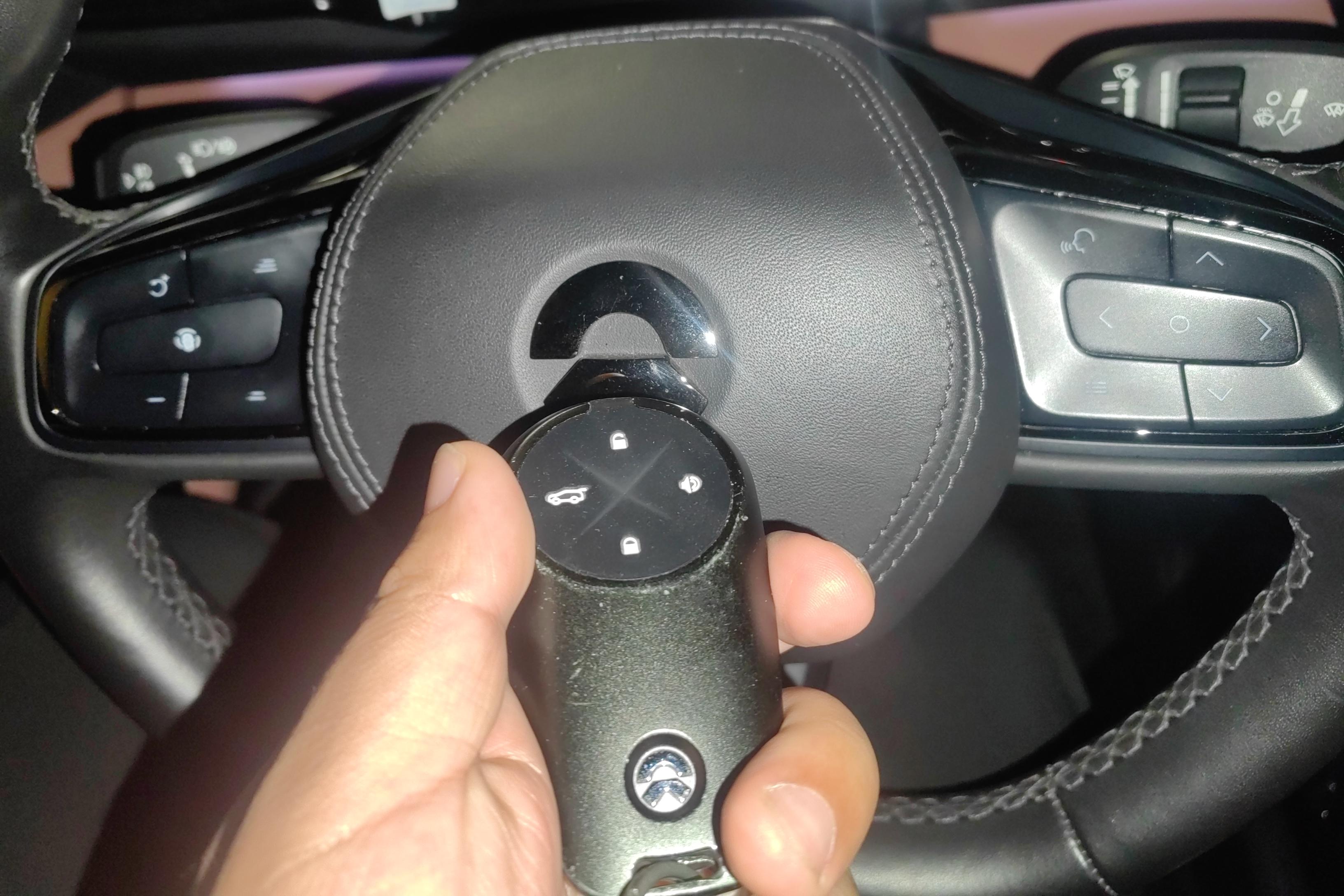 蔚来 蔚来EC6 2021 汽车图片 #18