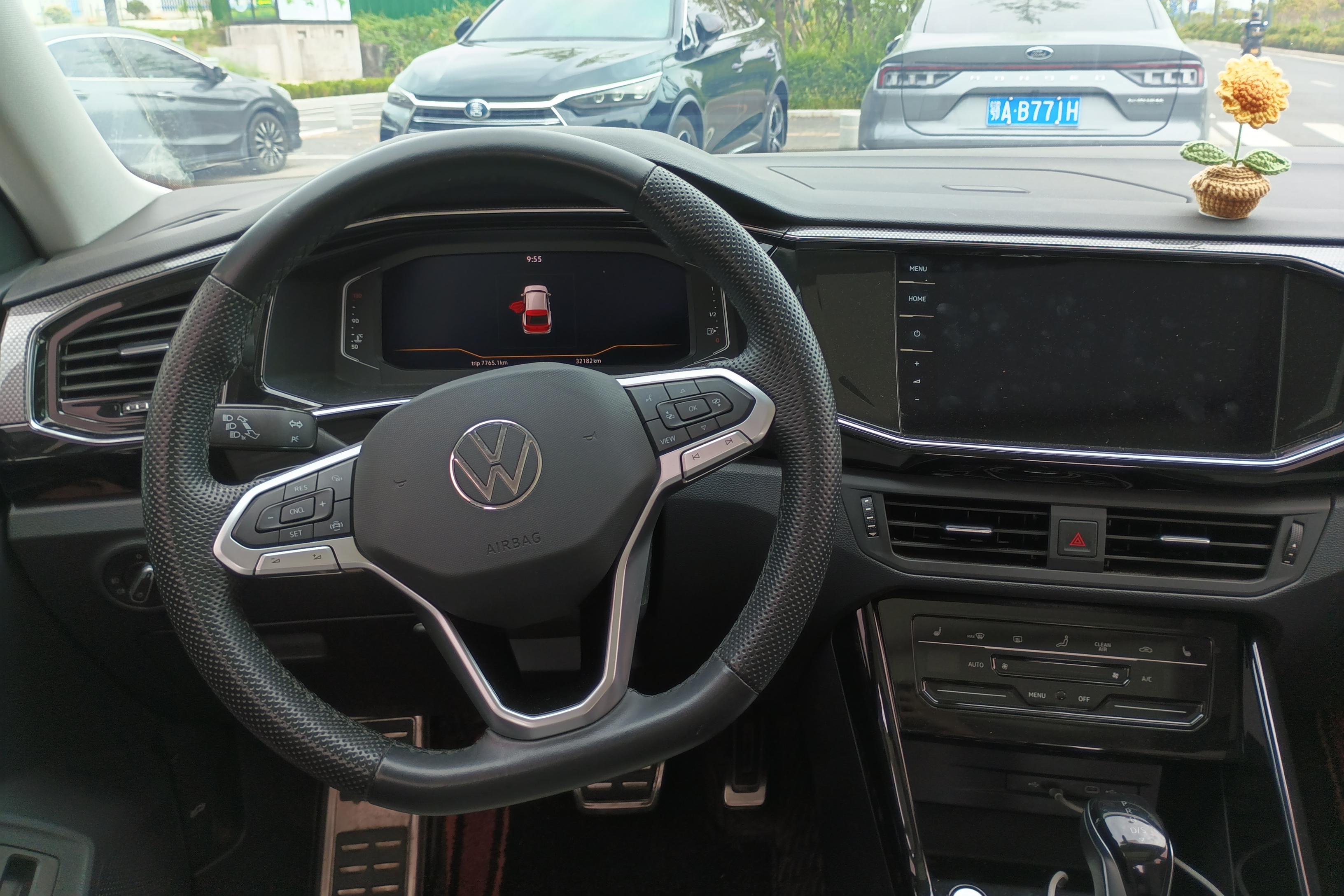 Volkswagen Tayron X 2022 #18 Volkswagen Tayron X 2022 car image #18