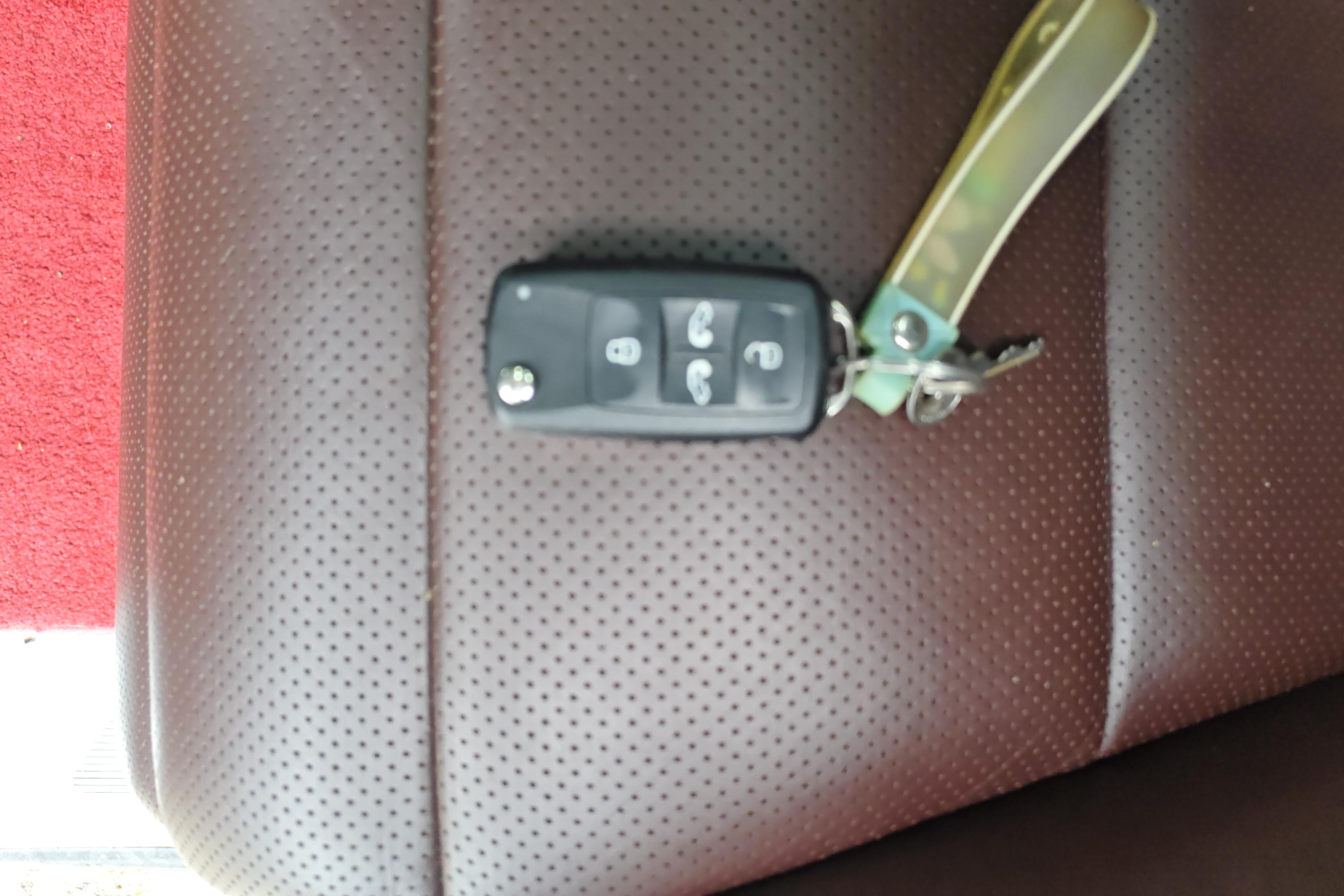 Volkswagen Multivan 2012 #18 Volkswagen Multivan 2012 imagem de carro #18