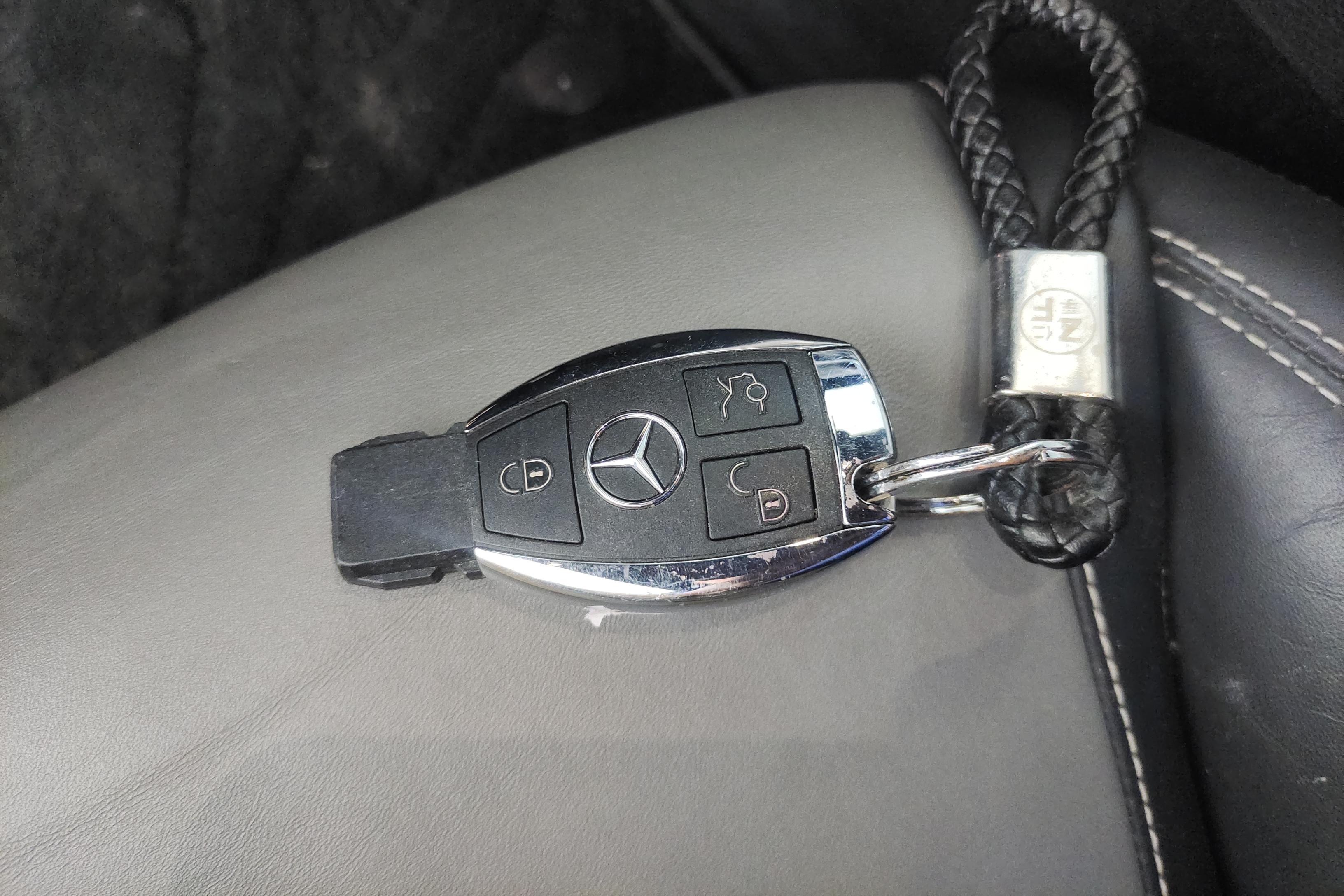 Mercedes-Benz SLC Class 2019 car image #18