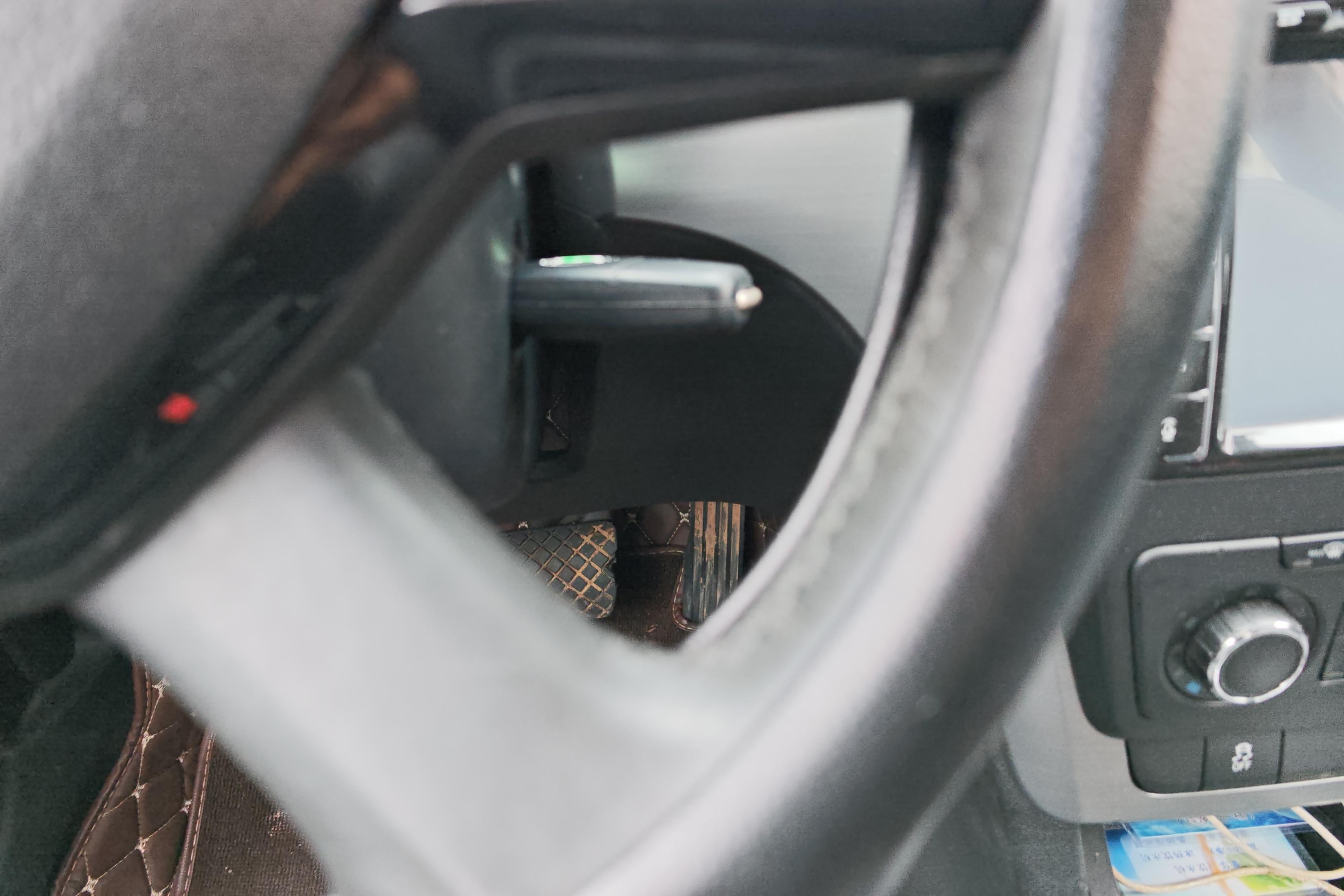 Skoda Yeti 2014 car image #18