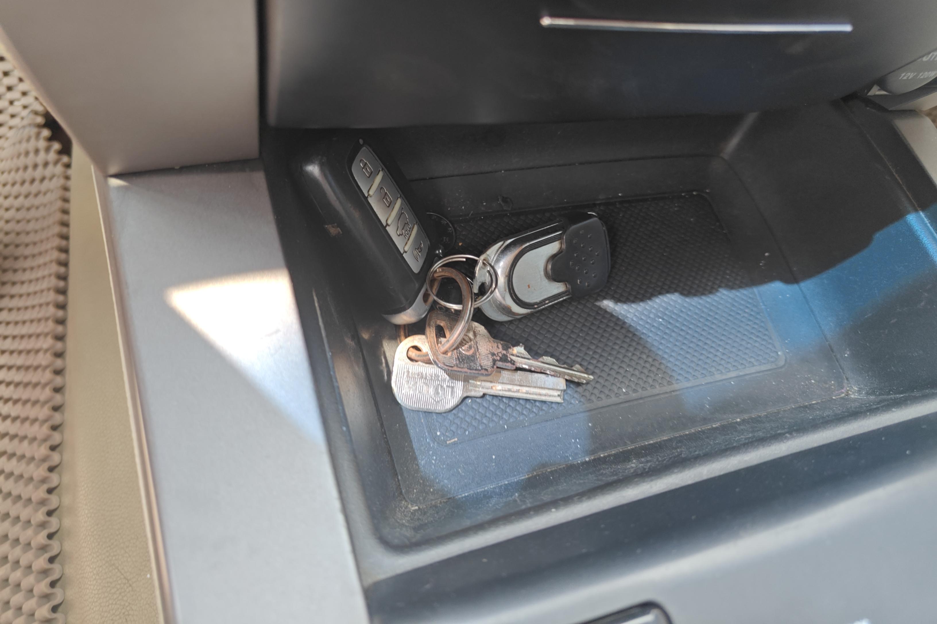 起亚 霸锐 2011 汽车图片 #18