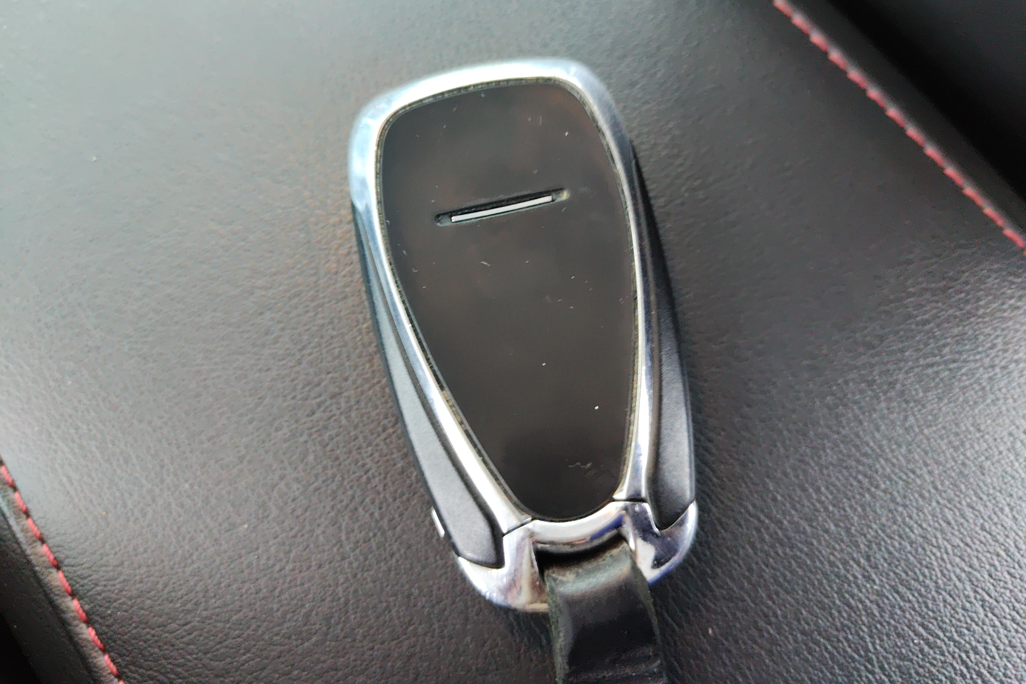 Chevrolet Orlando 2018 #18 Chevrolet Orlando 2018 car image #18