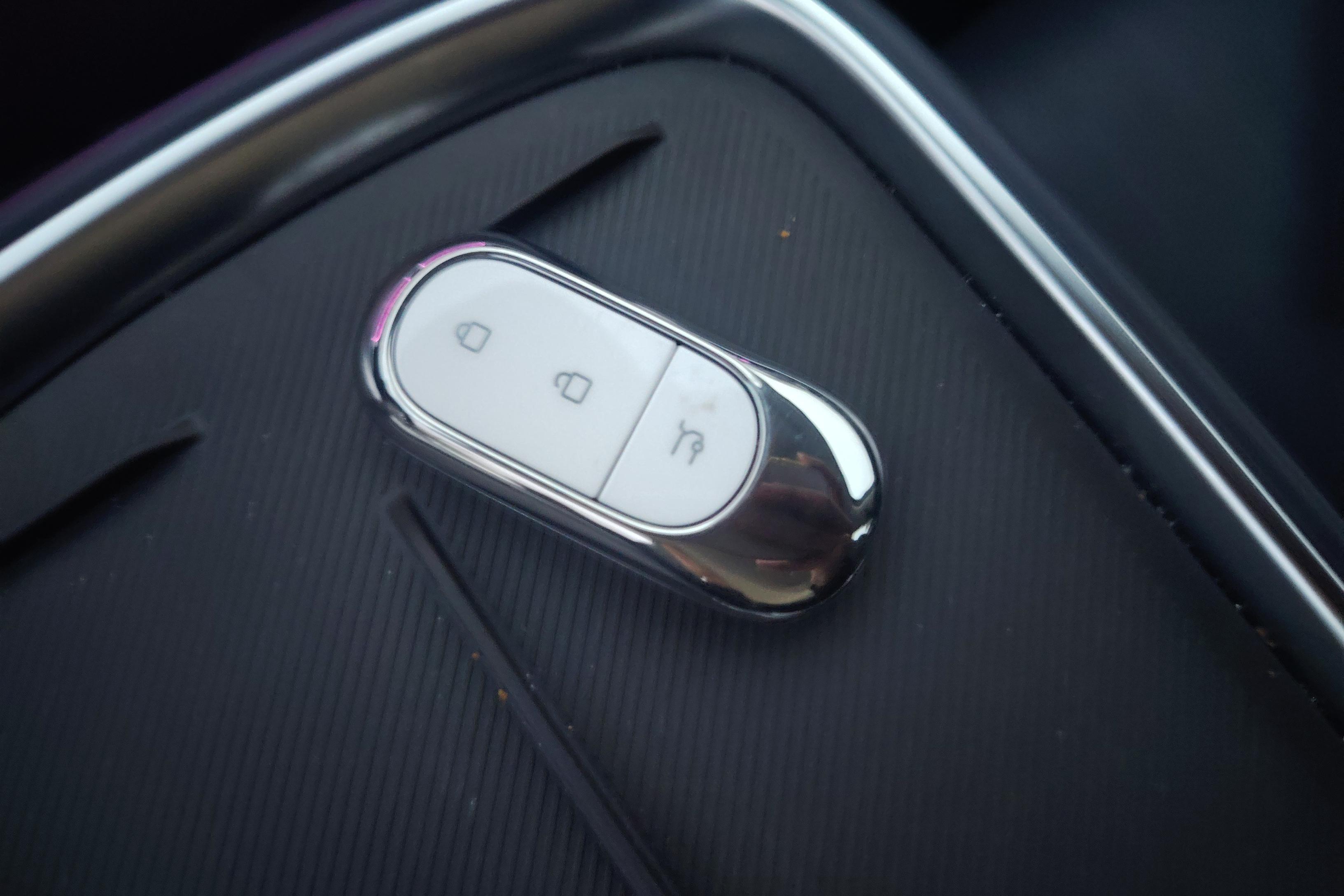 零跑汽车 零跑B10 2025 汽车图片 #18