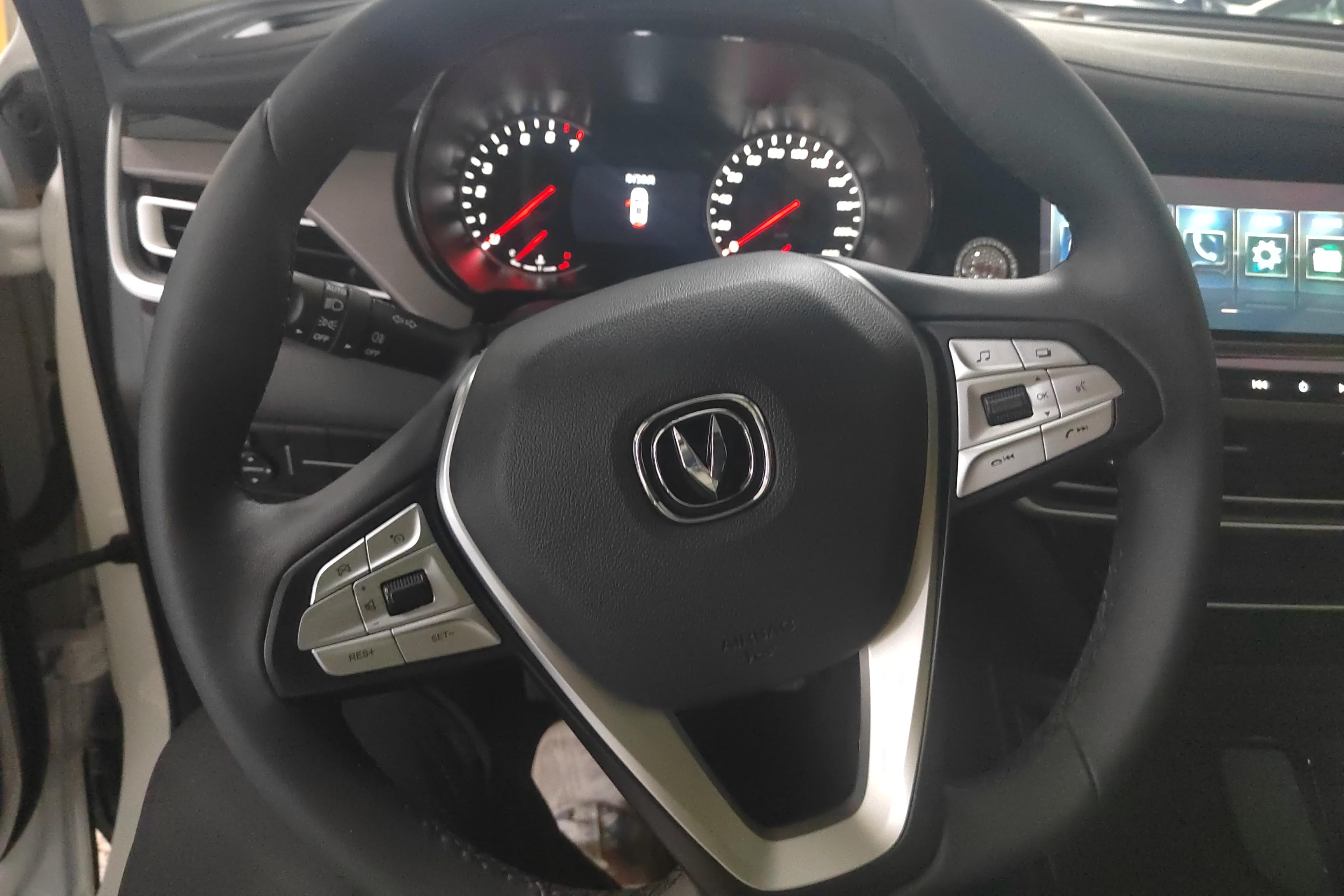 Changan CS35 Plus 2023 immagine di auto #18