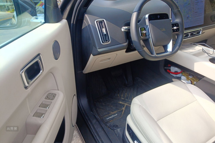 Li L7 2025 car image #18