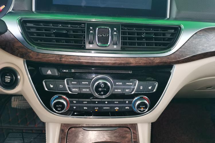 GAC Trumpchi GA8 2017 car image #18