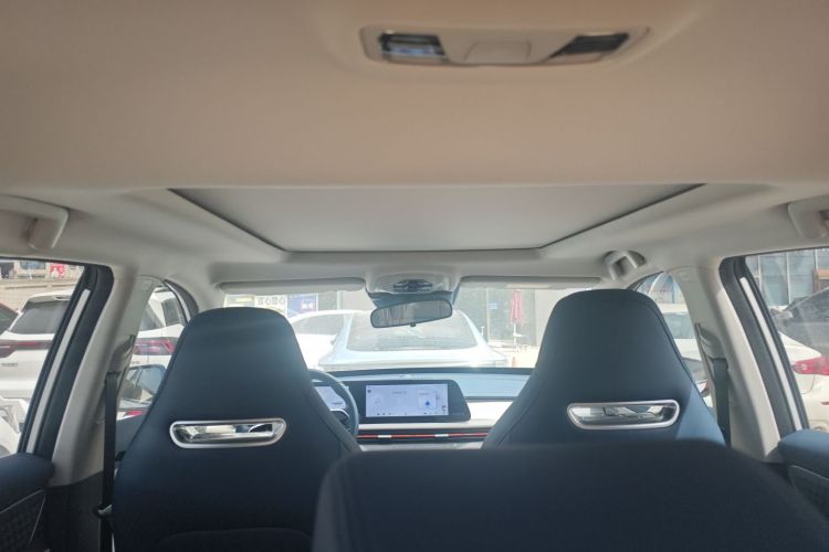 Exceed Chasing Wind C-DM 2023 #18 Exceed Chasing Wind C-DM 2023 car image #18