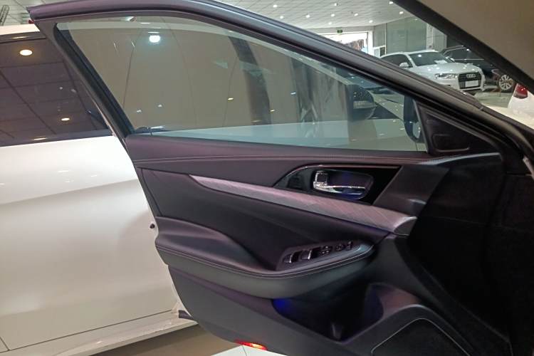 日产 西玛 2018 汽车图片 #18