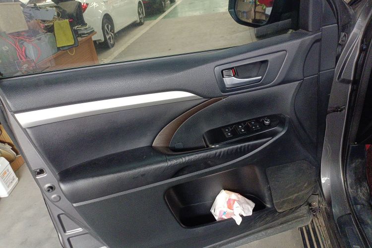 Toyota Highlander (Imported) 2018 #18 Toyota Highlander (Imported) 2018 immagine di auto #18