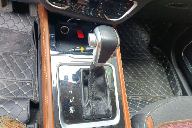 Zotye T300 2019 imagen de coche #18