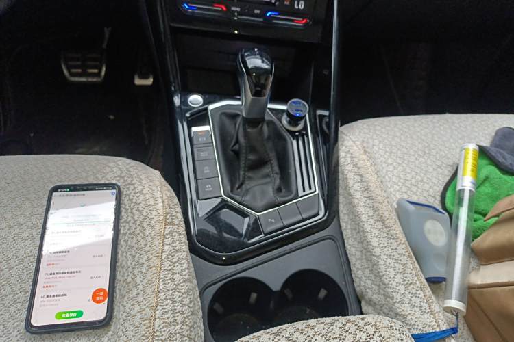 Volkswagen Tayron X 2022 #18 Volkswagen Tayron X 2022 car image #18