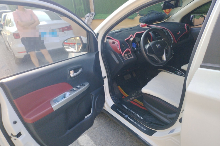 Changan BenBen 2016 #18 Changan BenBen 2016 صورة سيارة #18