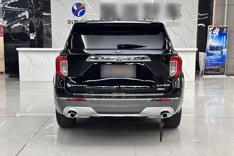 Ford Explorer 2021 immagine di auto #18