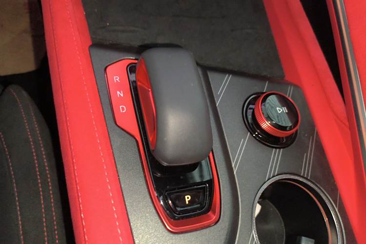 极氪 极氪001 FR 2023 汽车图片 #18