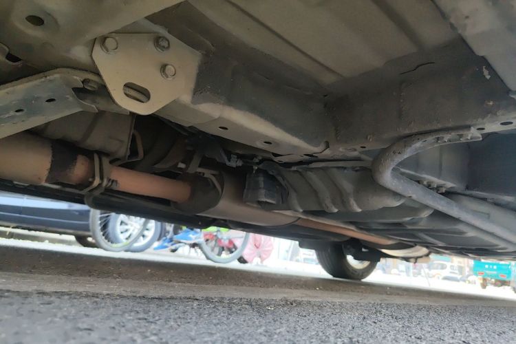 Nissan Quest 2016 imagem de carro #18