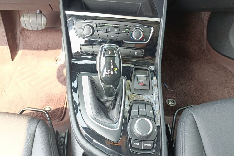 BMW 2 Series Gran Tourer 2020 immagine di auto #18