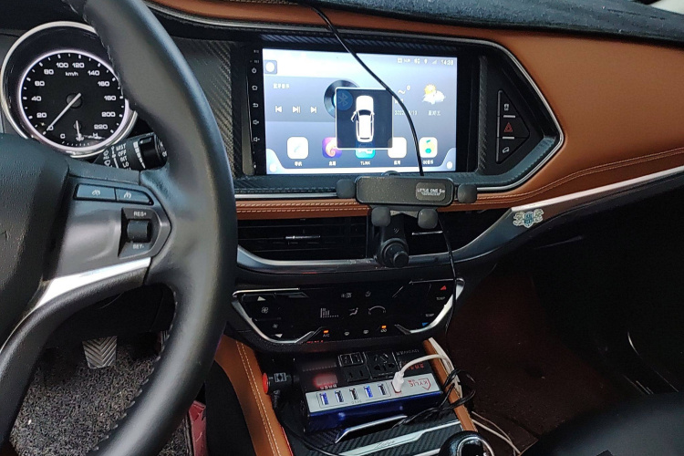 Zotye T300 2018 изображение автомобиля #18