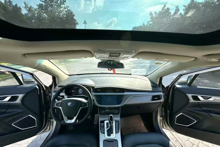 GEELY Emgrand GS 2019 #18 GEELY Emgrand GS 2019 car image #18