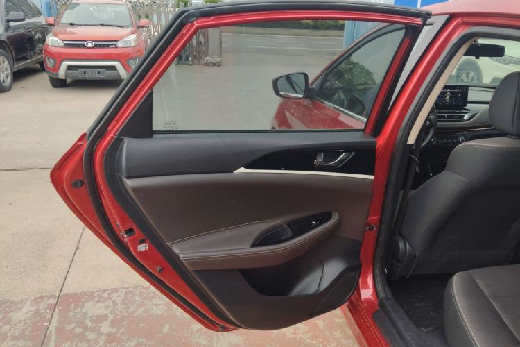 Changan Eado DT 2018 car image #18