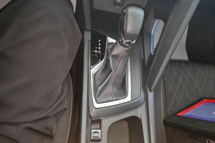 Chevrolet Orlando 2019 #18 Chevrolet Orlando 2019 car image #18