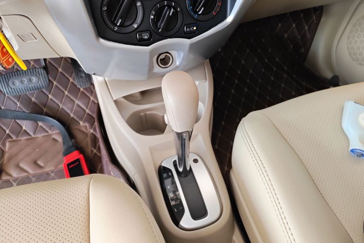 日产 骊威 2018 汽车图片 #18