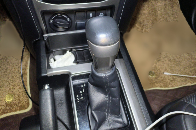 丰田 普拉多 2017 汽车图片 #18